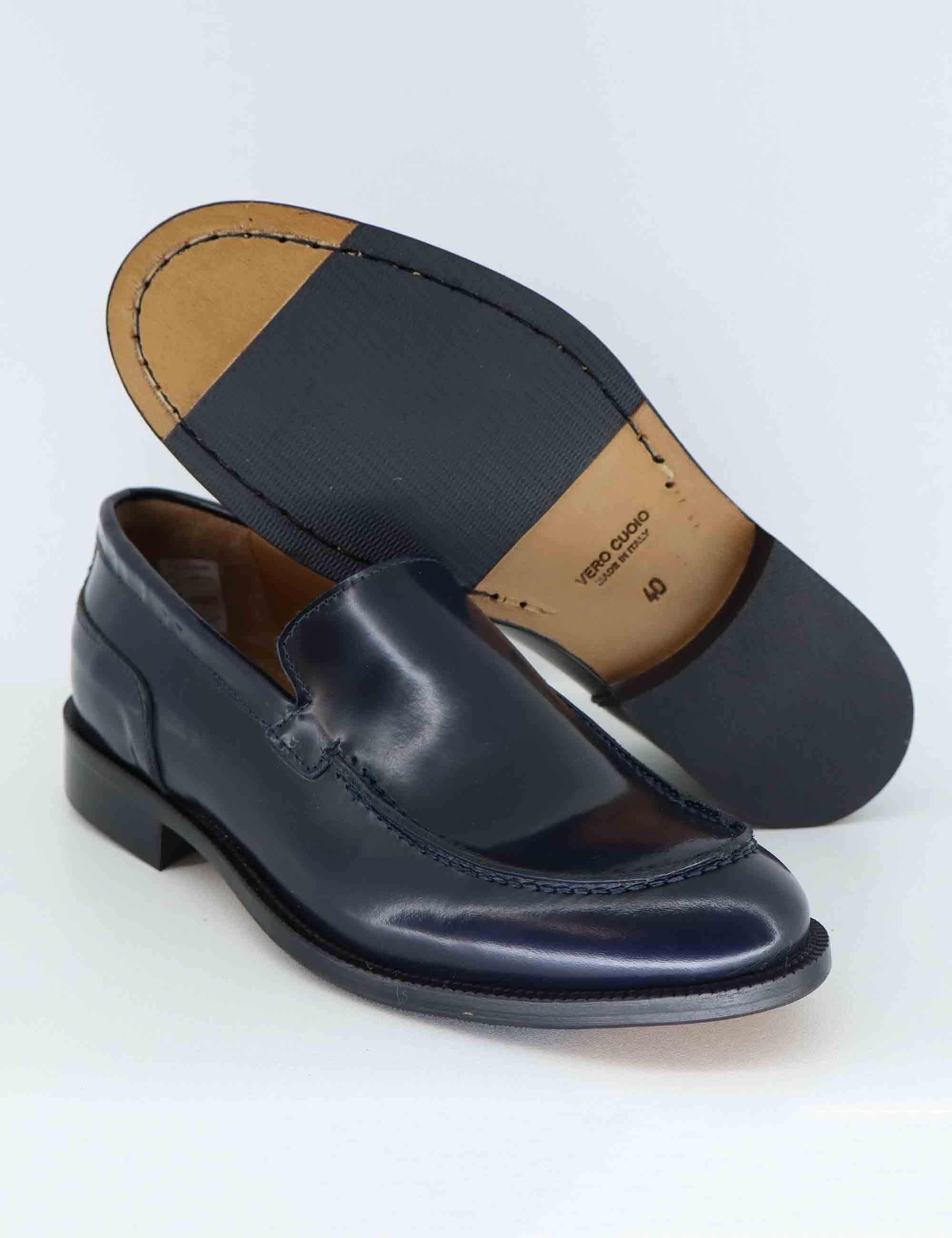 Mocassini uomo in pelle blu con patta liscia SPDU6013 002 Spatarella 