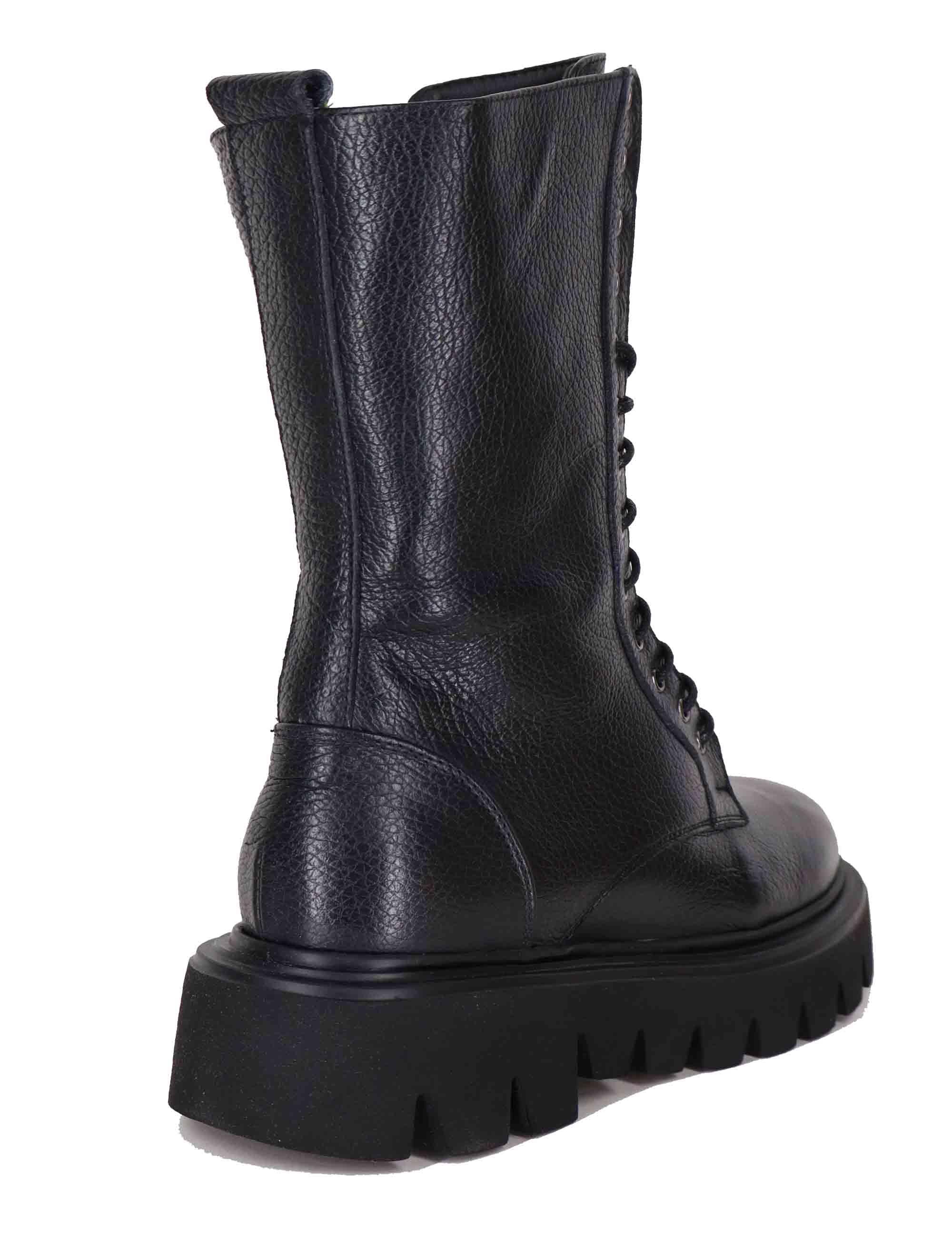 Stivaletti donna in pelle nera con suola ultra light SPA4009 001 Spatarella 