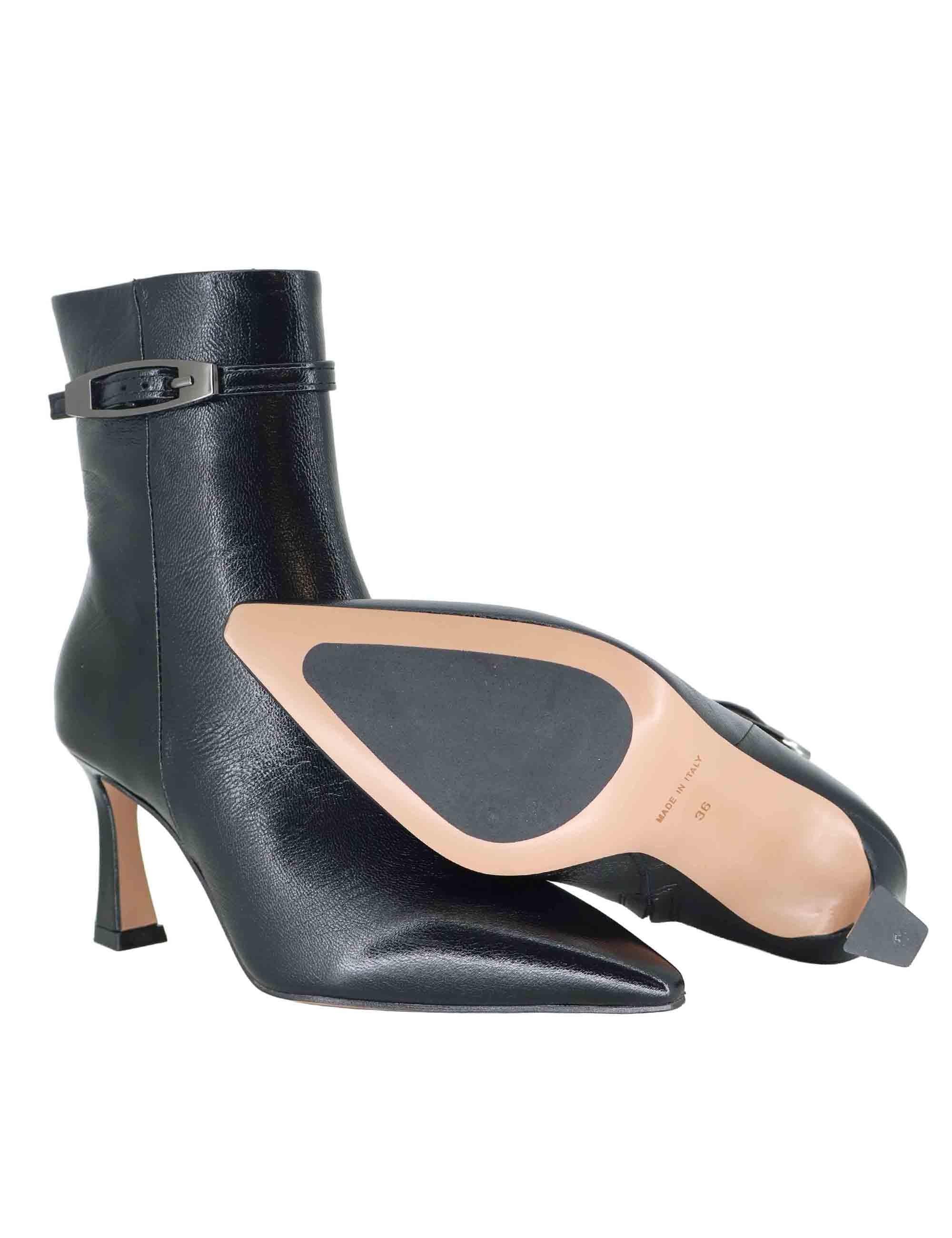 Stivaletti donna in pelle nera con tacco alto e punta a punta R787 001 Bianca Di 