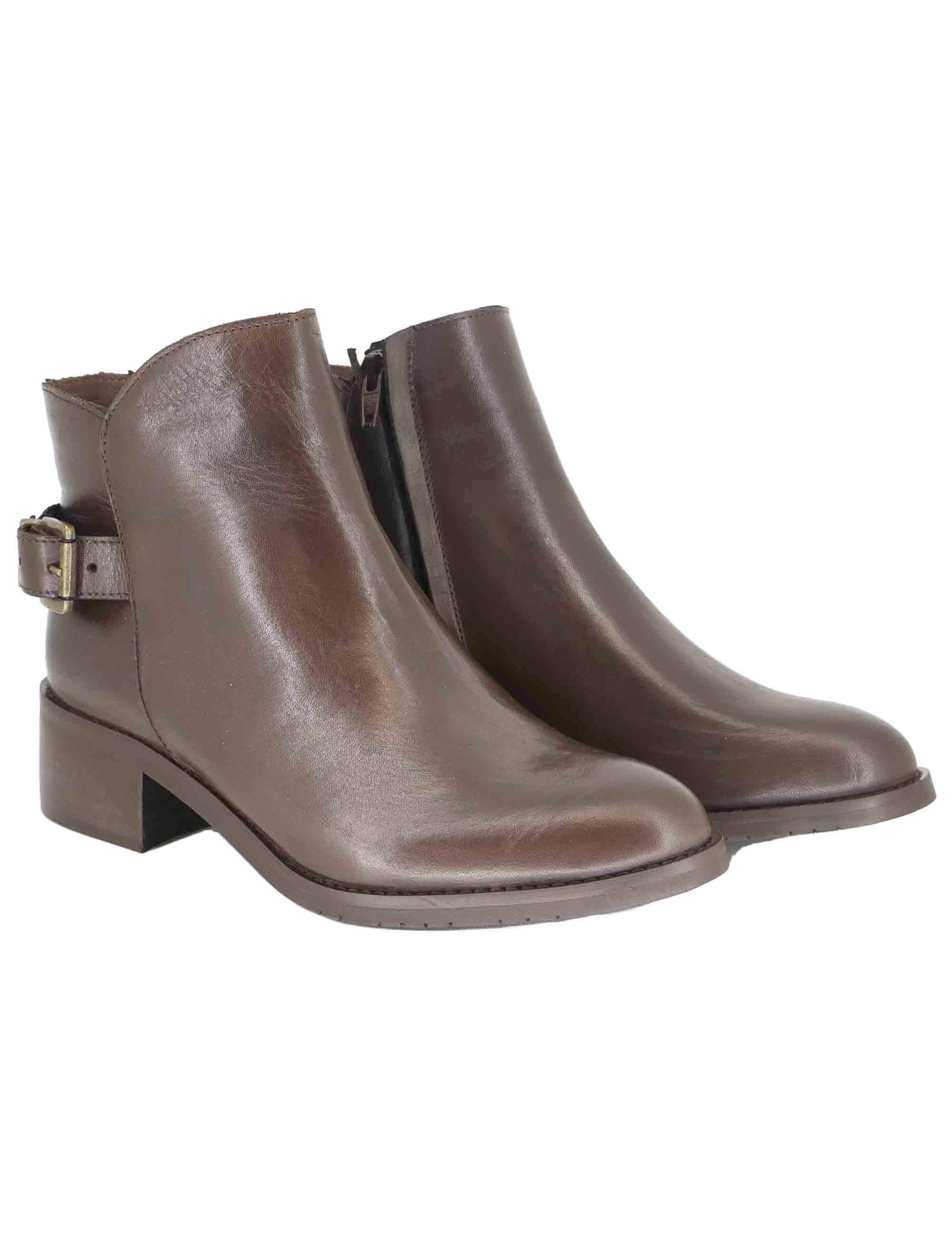 Stivaletti donna in pelle marrone con fibbia laterale e tacco medio SPST1003 014 Spatarella 