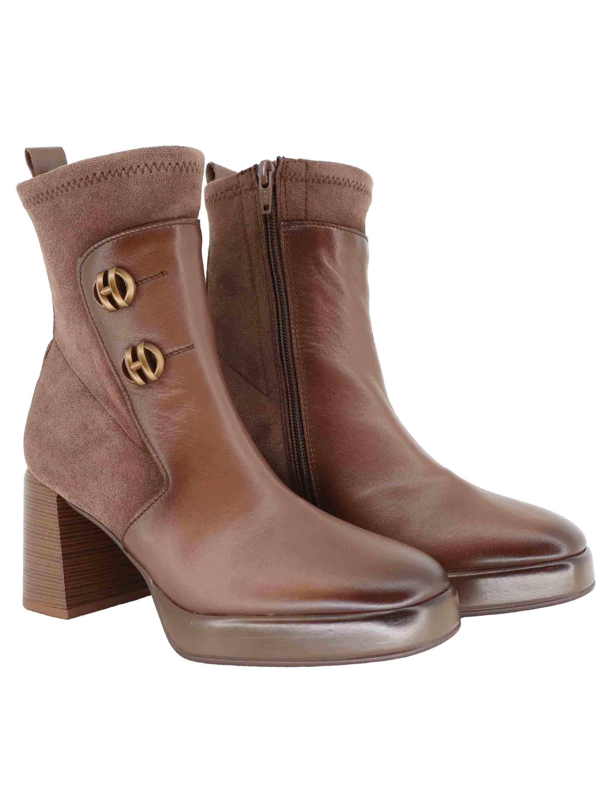 Stivaletti donna in pelle marrone con tacco alto e plateau HI254228 C005 Hispanitas 