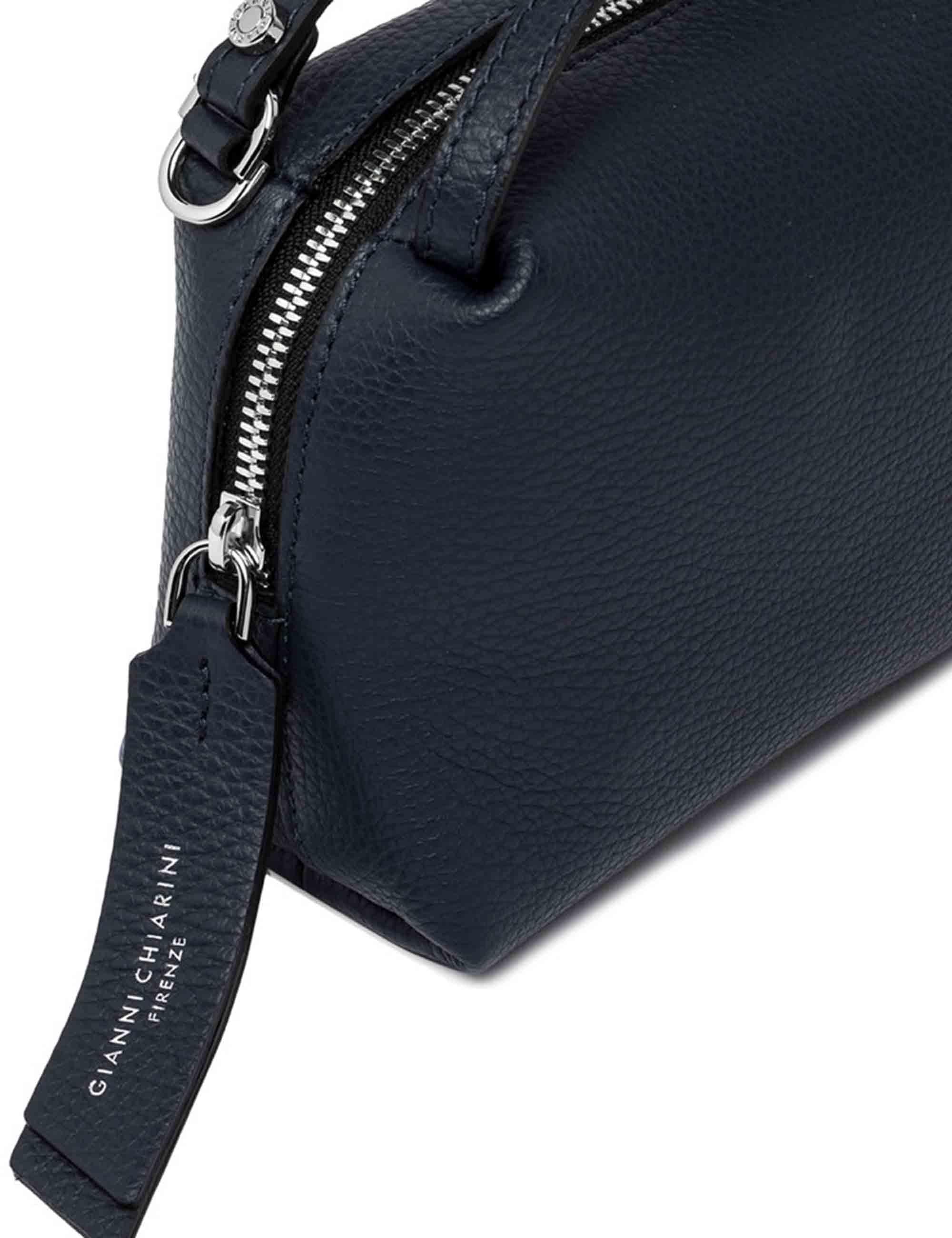 Borse donna Alifa in pelle martellata navy BS8145 0208 COMMGRN Gianni Chiarini 