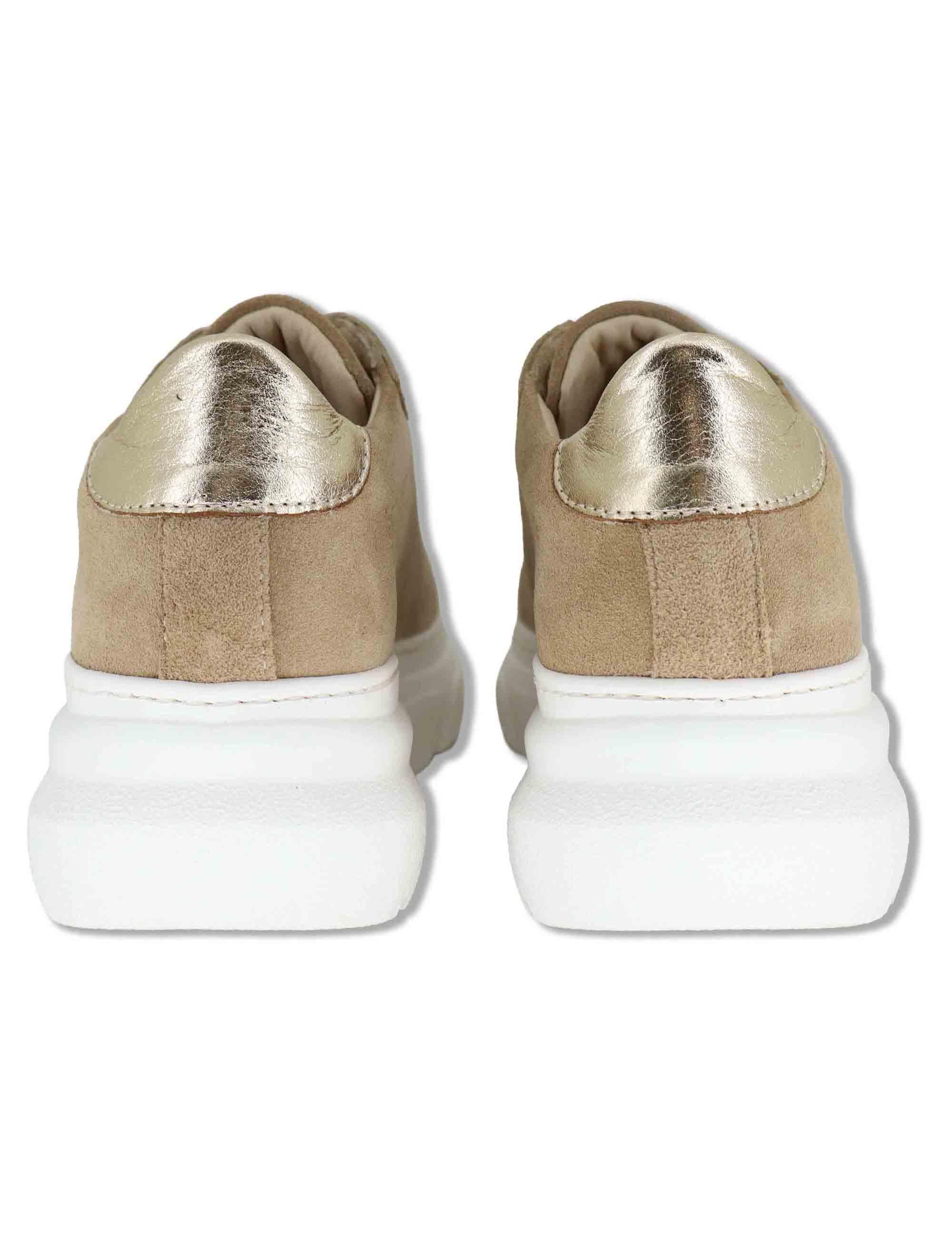Sneakers donna in camoscio camel con suola running alta in gomma SP60170 015 Spatarella 