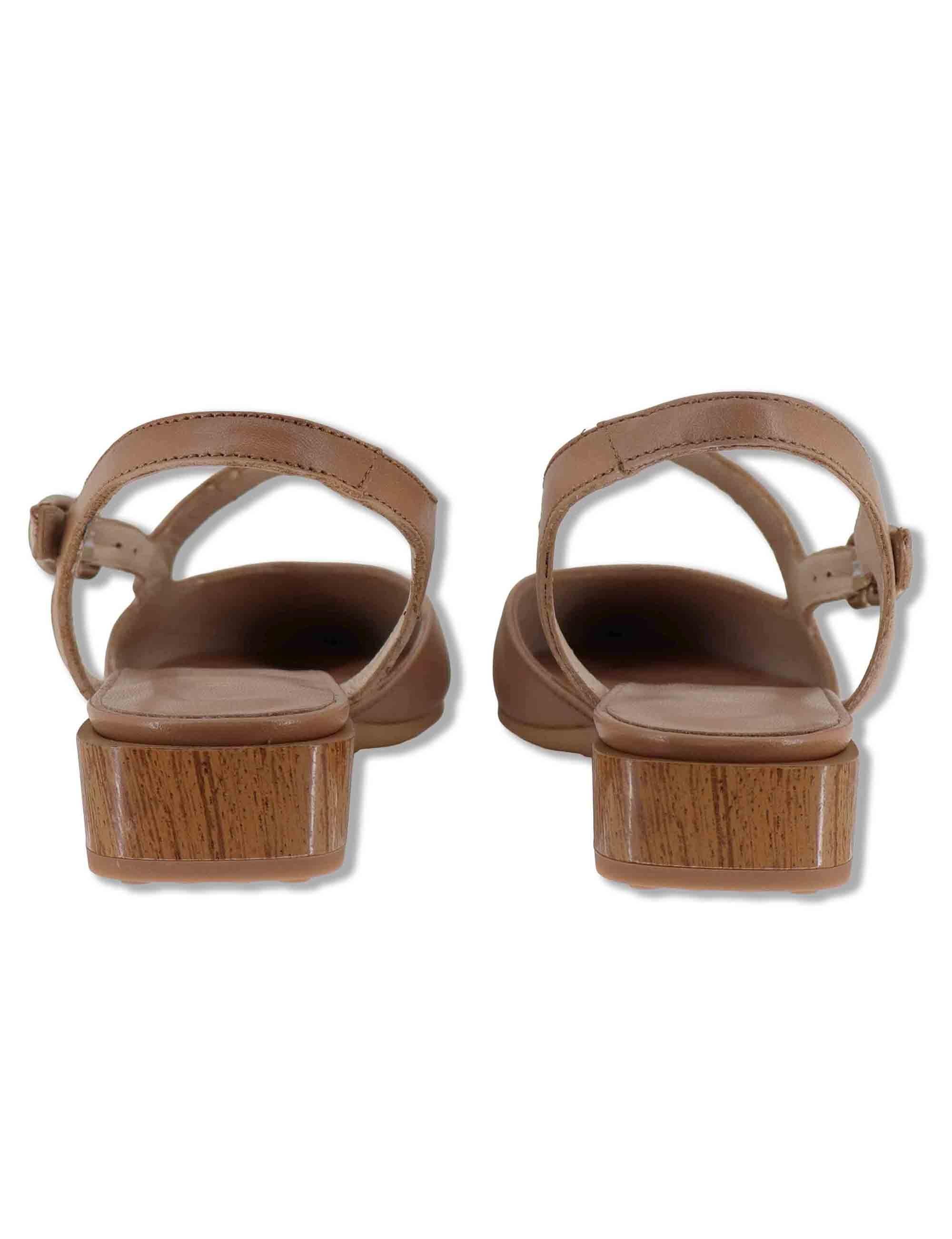 Decollete slingback donna in pelle cuoio con doppi cinturini e tacco basso HV264773 ALMOND Hispanitas 