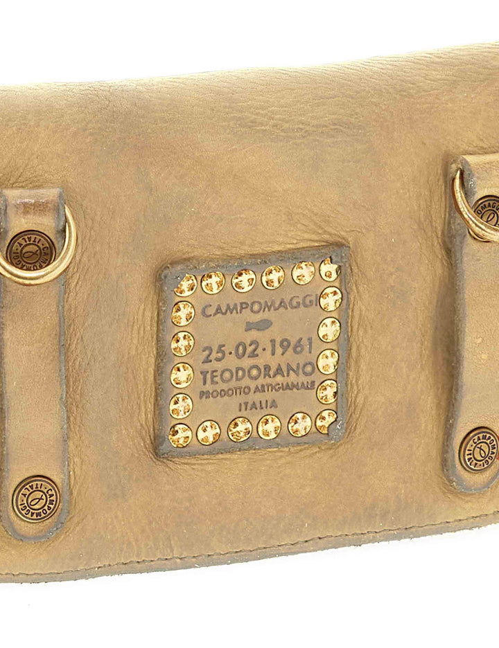 Borse pochette donna Kura in pelle beige con borchie oro C040680ND X0007 C0539 Campomaggi 