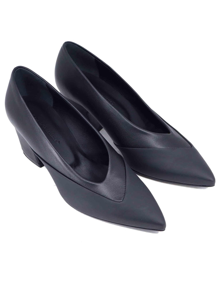 Decollete donna in pelle nera con punta FRU02 001 Poesie Veneziane 