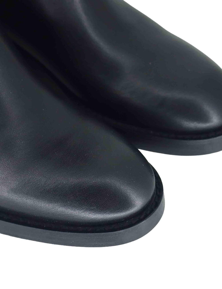 Stivaletti donna in pelle nera con ghetta e cinturino con tacco basso SP108 001 Spatarella 