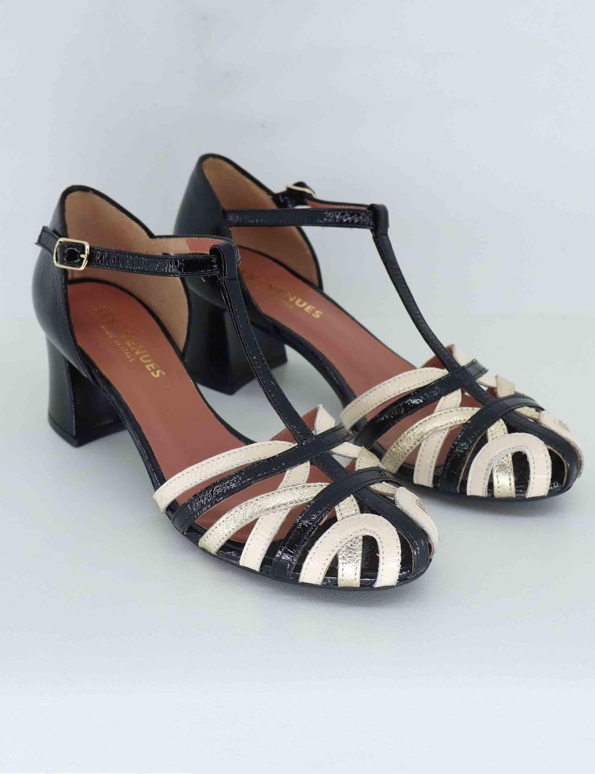 Sandali donna in vernice nera con tacco basso 9704 001 Les Venues 