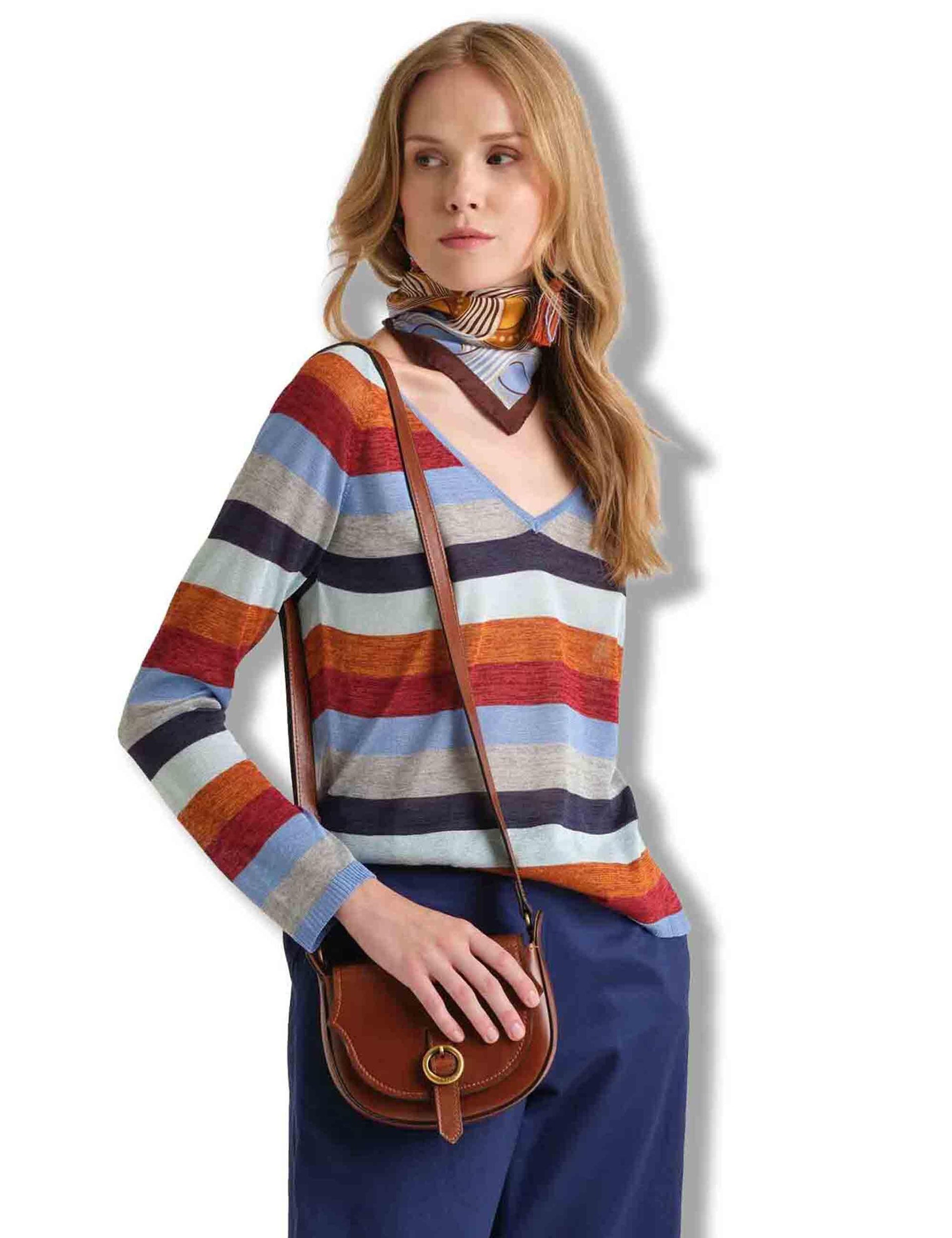 Maglia donna Viscose Fluid in viscosa naturale azzurra e multicolore JQ512177100 81B99 Maliparmi 