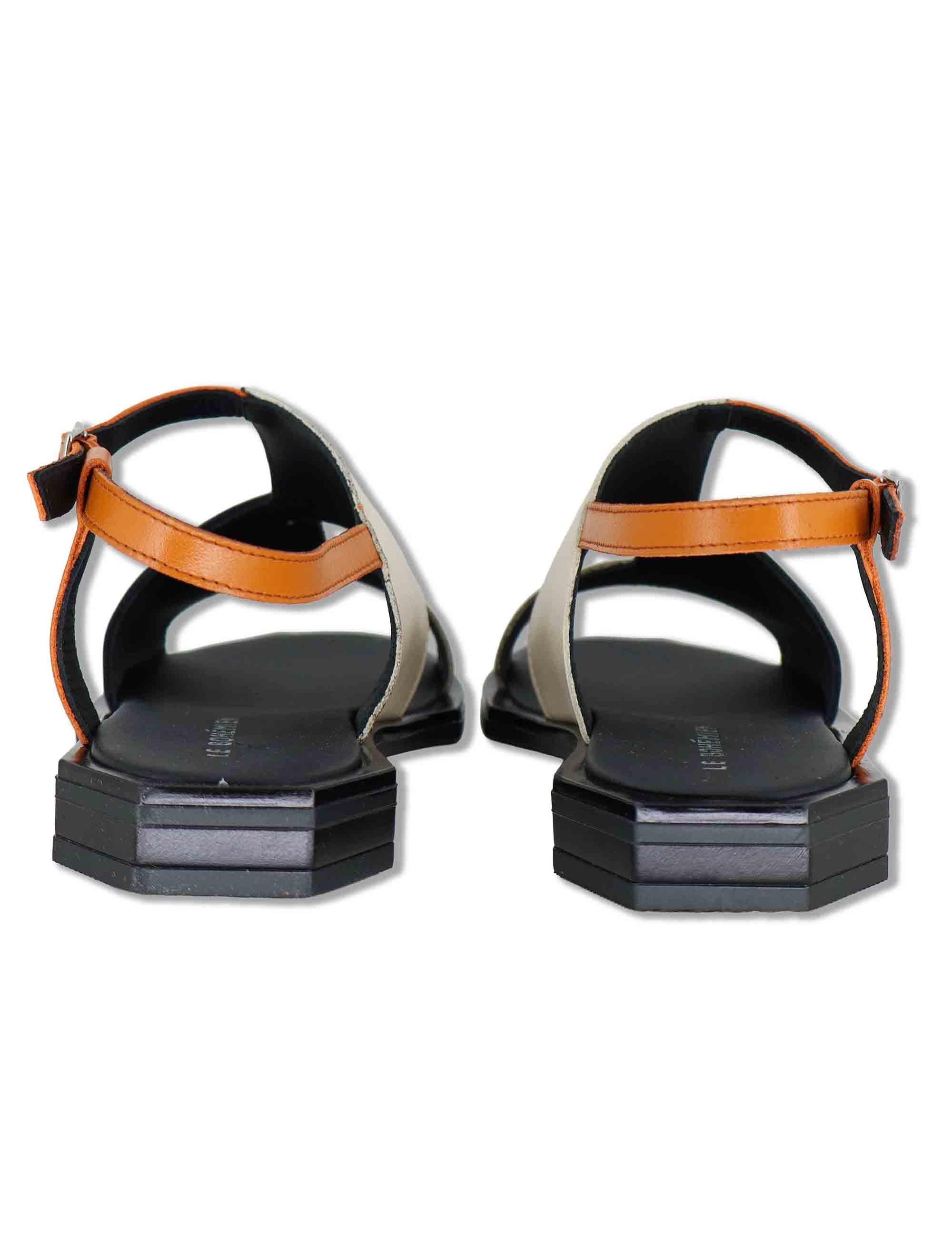 Sandali donna slingback in pelle nera e off white con tacco basso SC09 2 Le Bohemien 