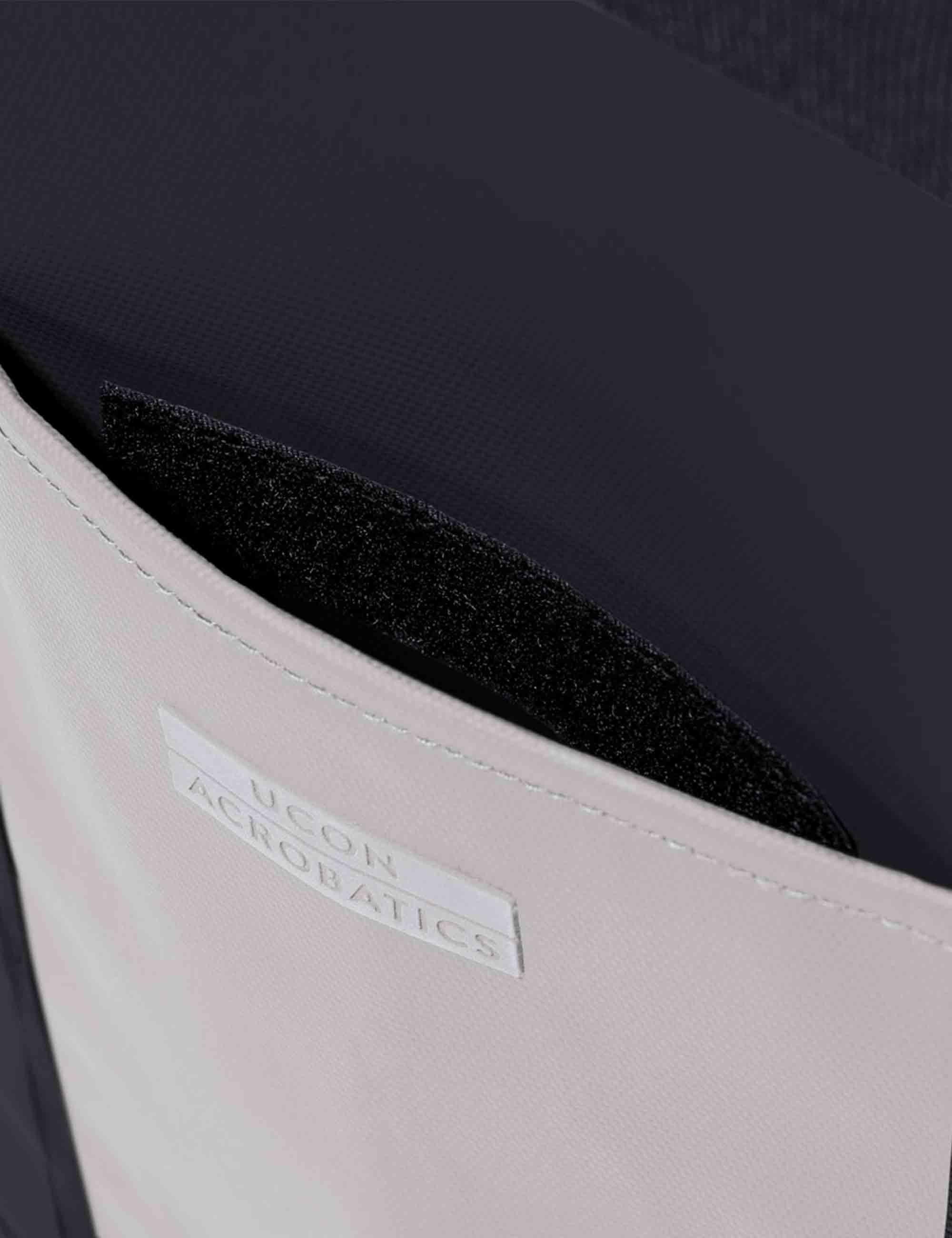 Borse Ruben Aloe in pvc nero 129410AL BLACK Ucon Acrobatics 