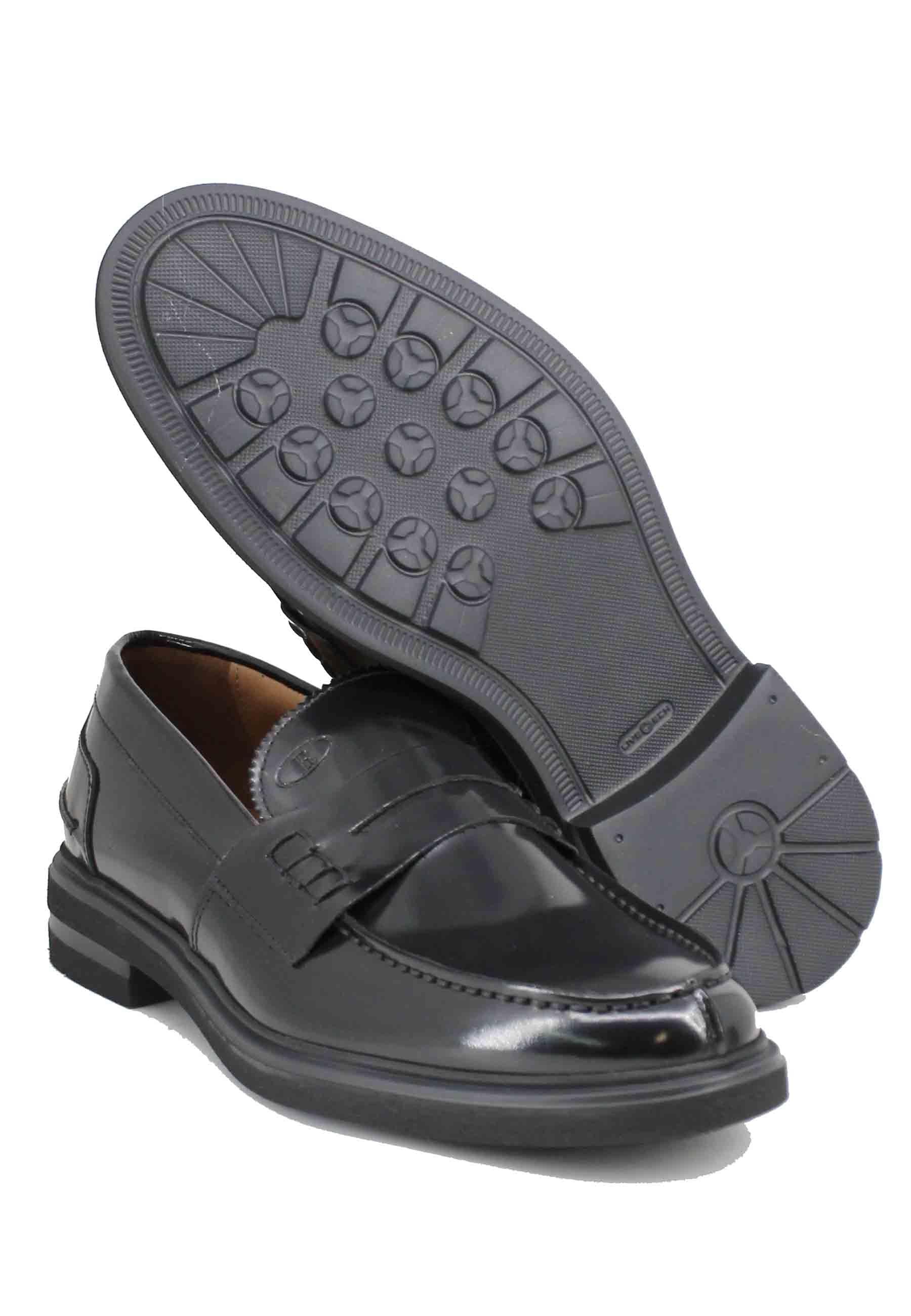 Mocassini uomo in pelle nera con fondo gomma AWARD 17 001 Rogal's 