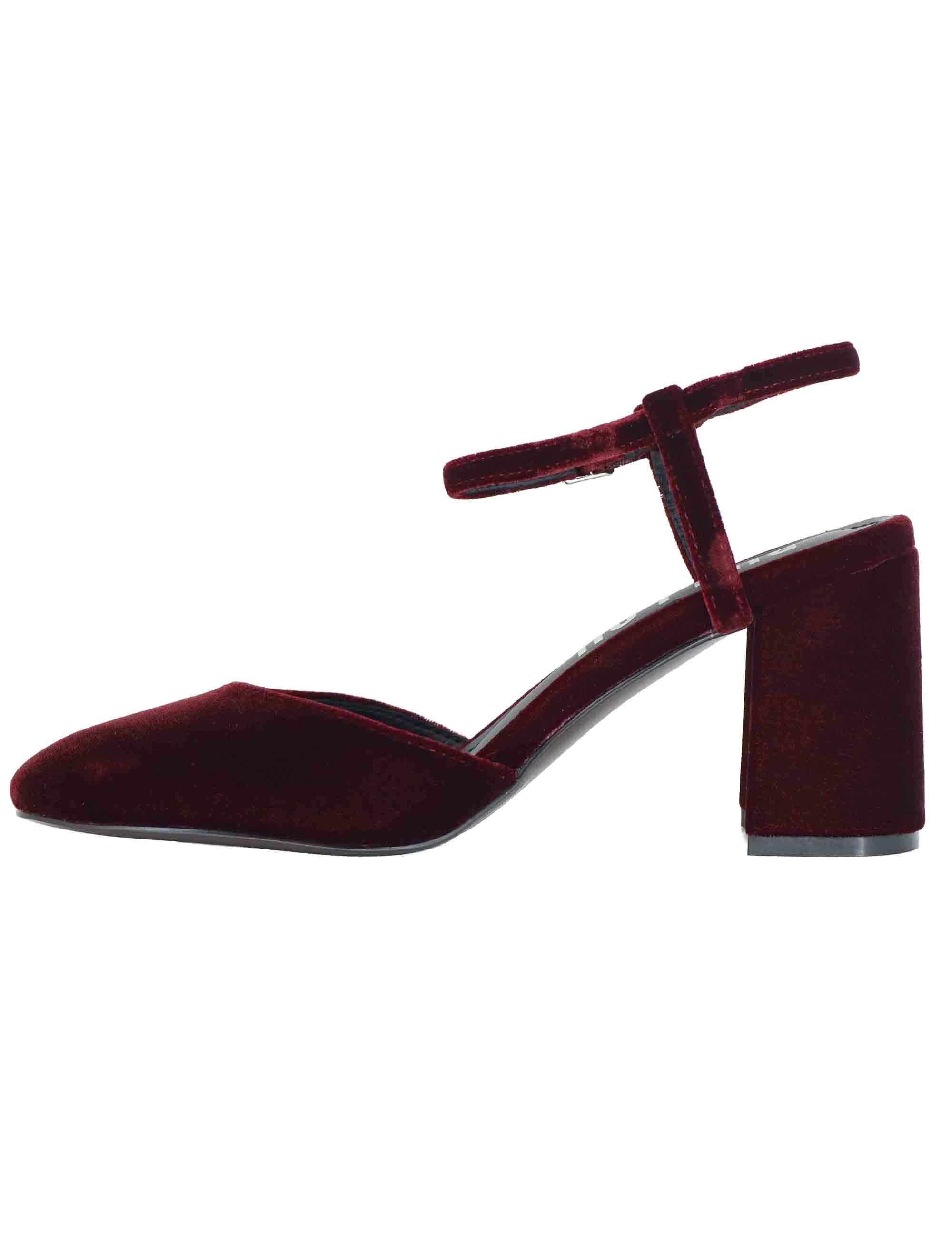 Decollete donna in velluto bordeaux con tacco alto e cinturino alla caviglia 693Z70VK 40 Bibi Lou 