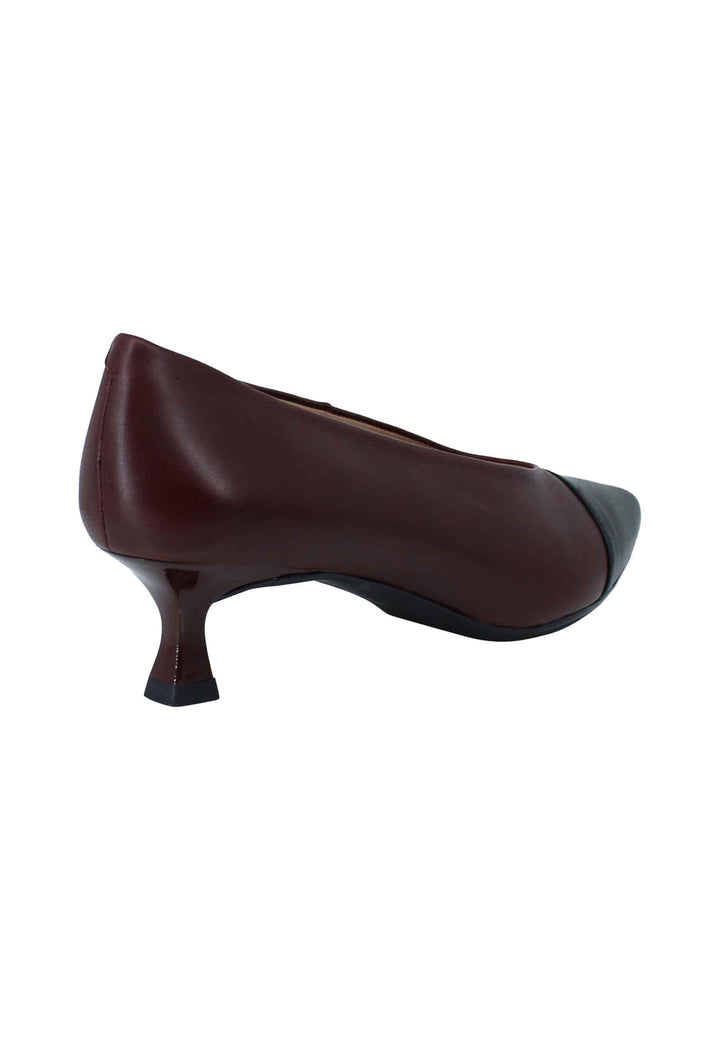 Décolleté donna in pelle bordeaux tacco basso con scollo alto e puntina JUMO 018 Unisa 