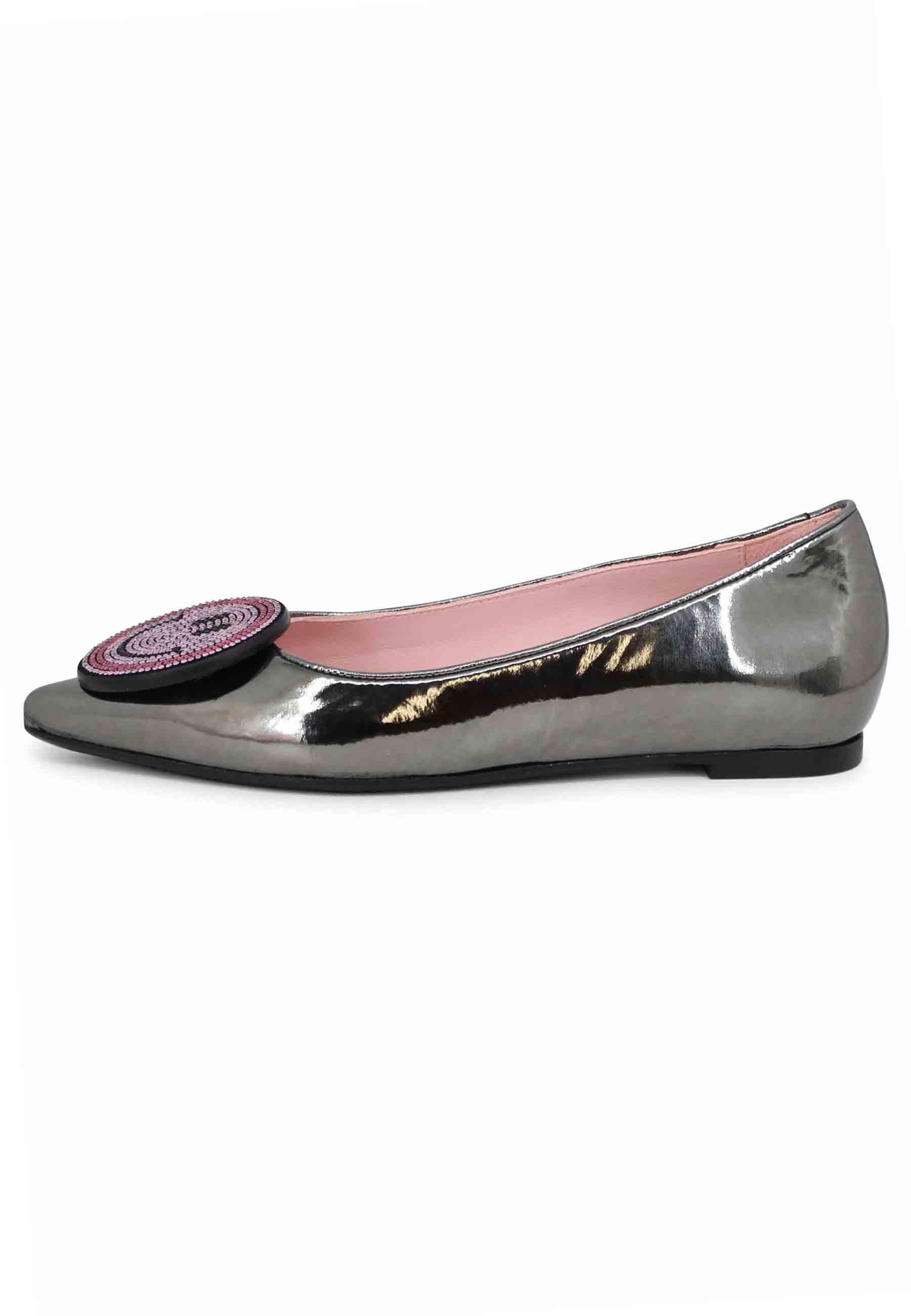 Ballerine donna a in vernice grigio specchio con fibbia 7302 022 Ras 