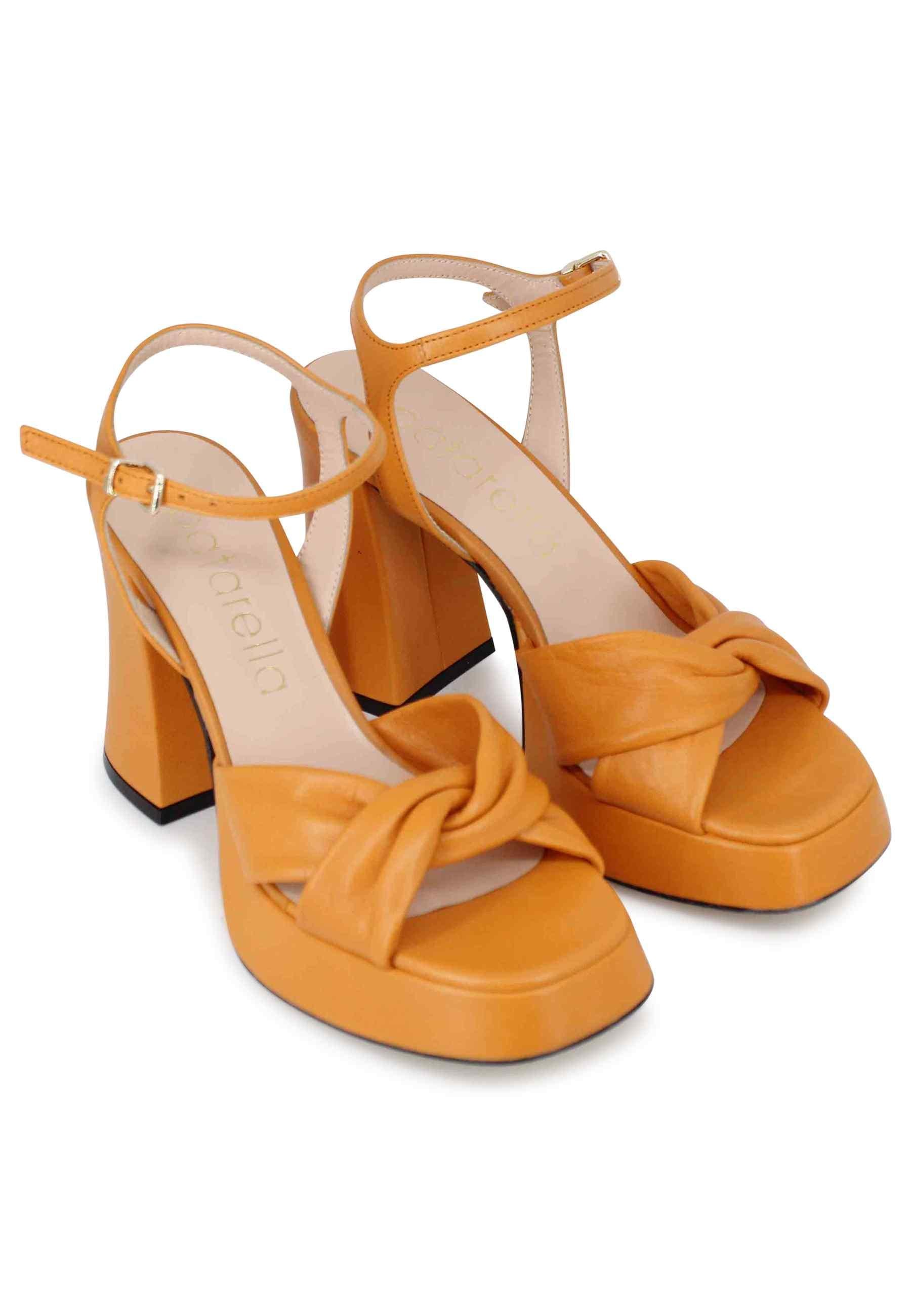 Sandali donna in pelle arancione con tacco alto plateau e cinturino alla caviglia SP1403 025 Spatarella 