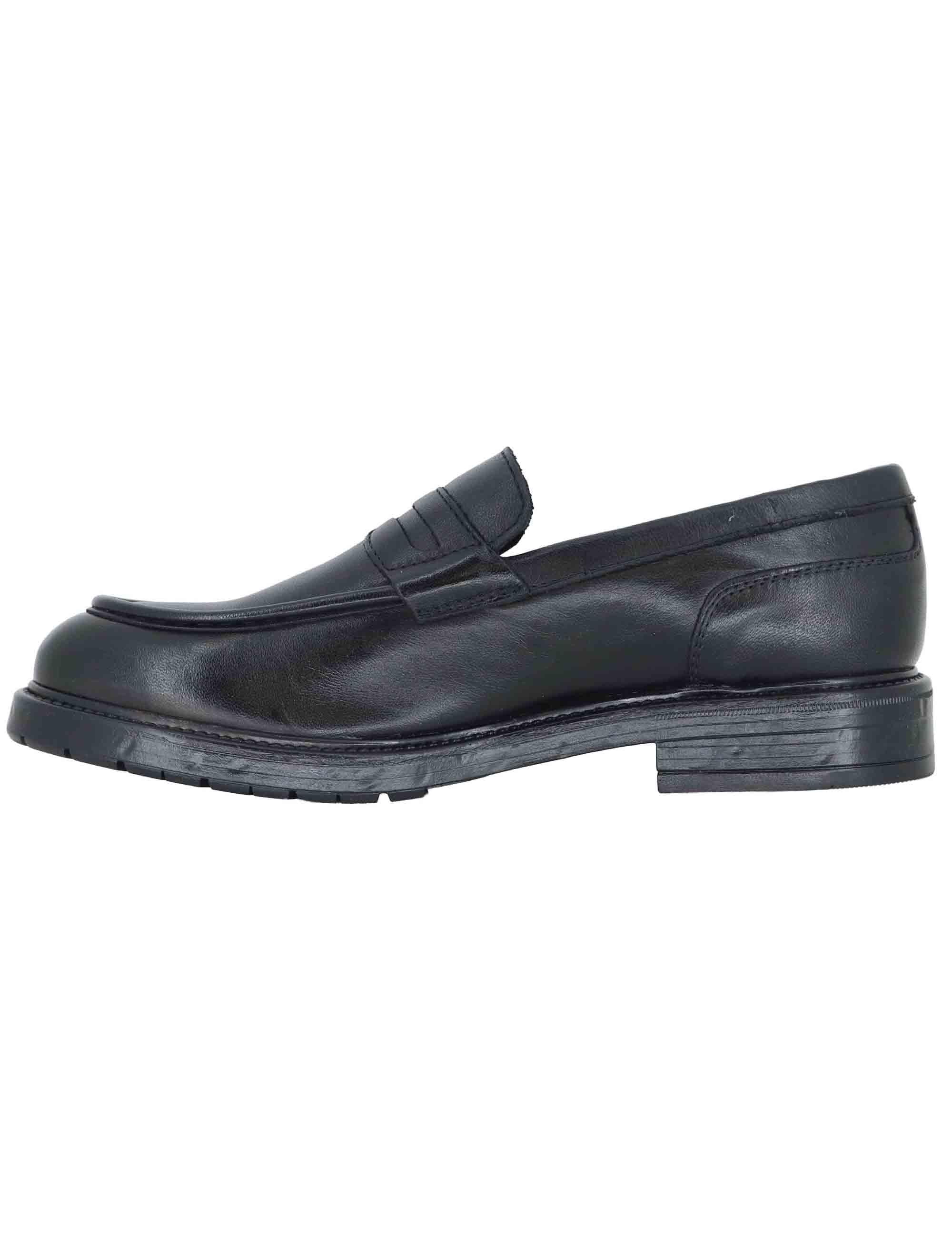 Mocassini uomo in pelle nera con suola in gomma SPGB2070 001 Spatarella 