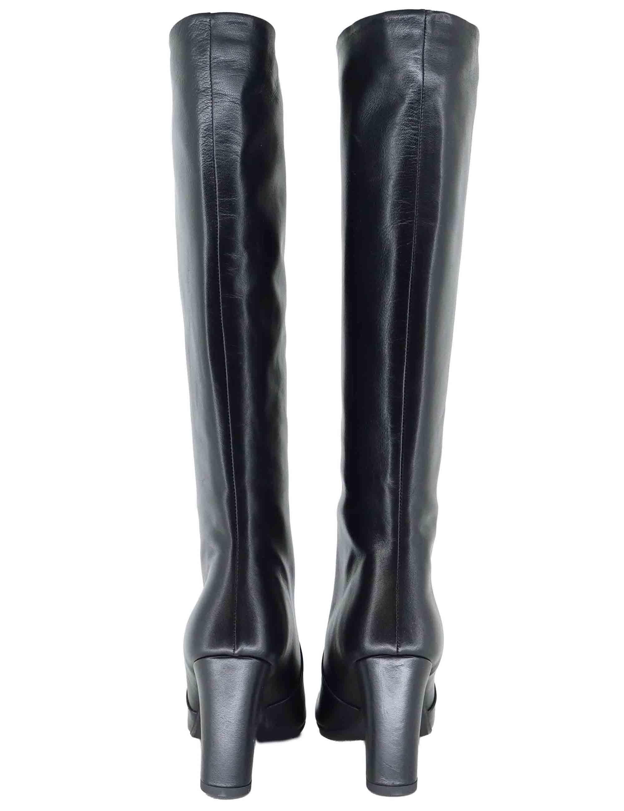 Stivali a tubo donna in pelle nera tacco alto 3380 001 Les Venues 