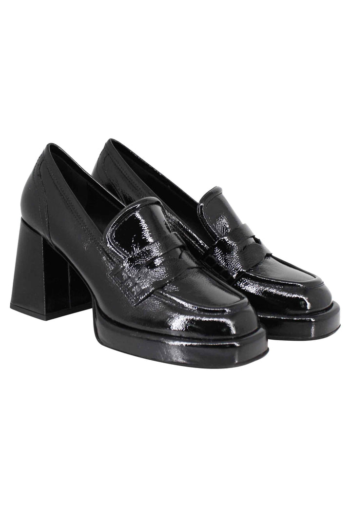Mocassini donna in vernice nera con tacco alto plateau e punta quadra SP9810 001 Spatarella 
