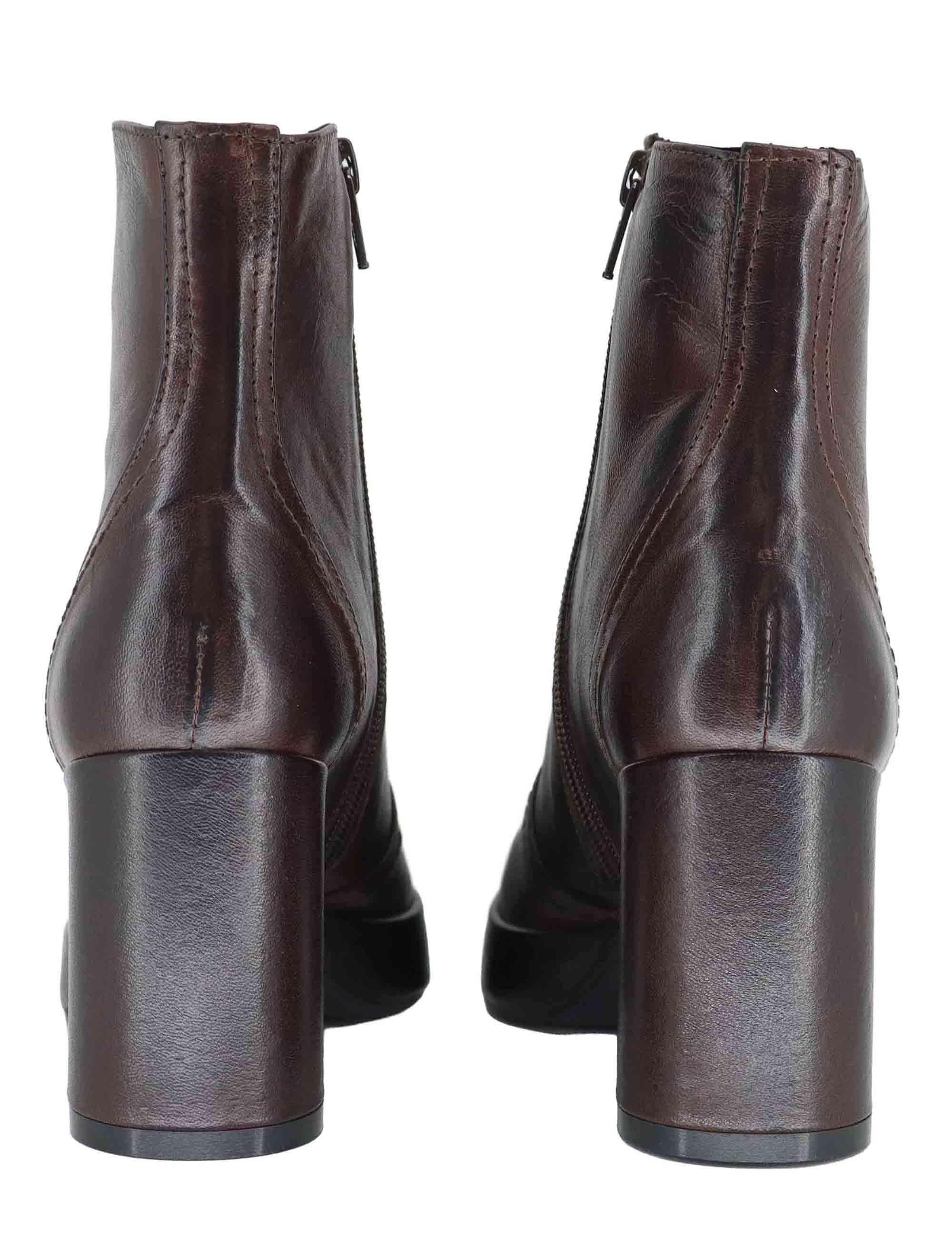 Stivaletti donna in pelle marrrone con tacco alto e plateau SP2347 014 Spatarella 