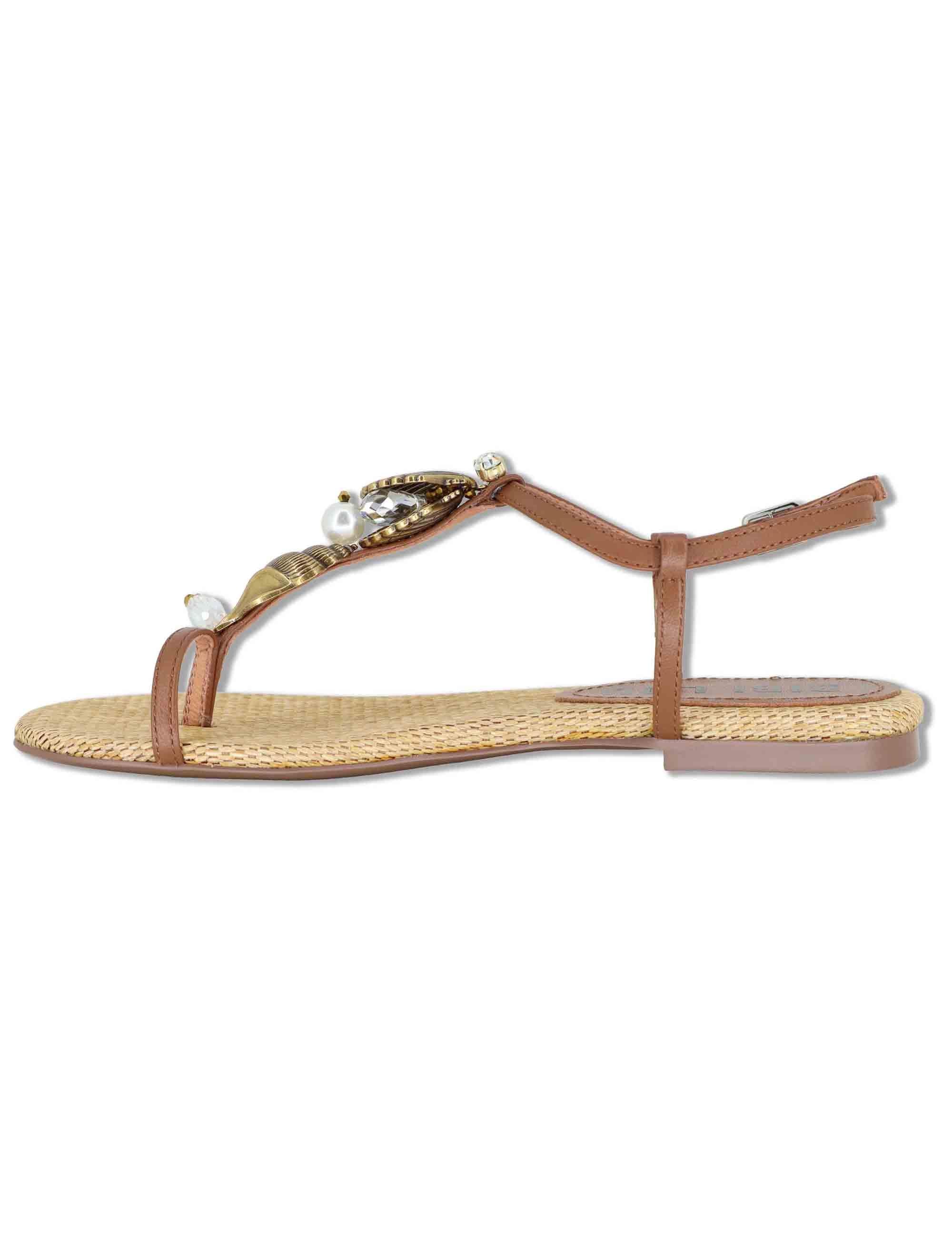 Sandali donna flat in pelle cuoio con accessorio gioiello e sottopiede in rafia 709Z10VK 92-CUERO Bibi Lou 