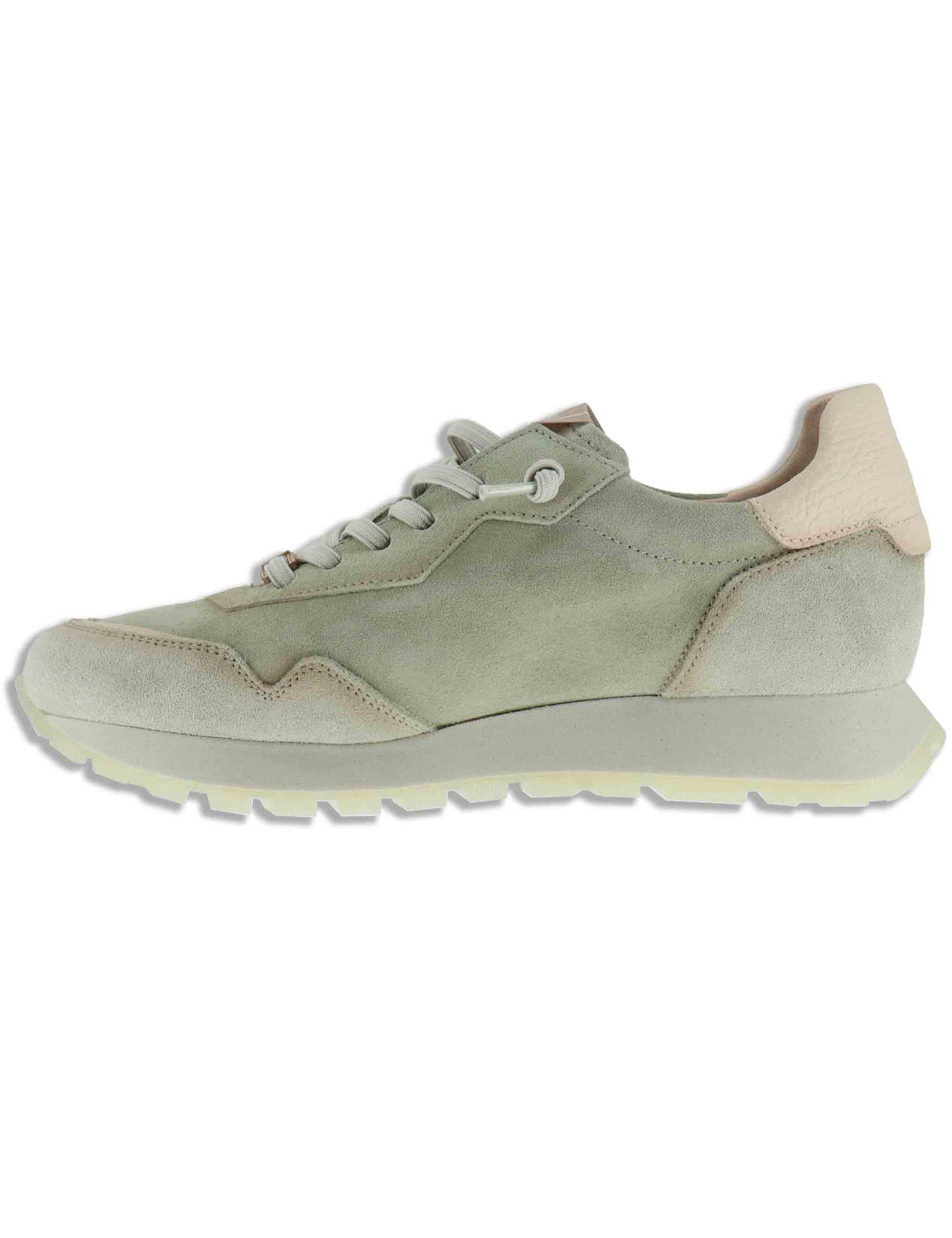 Sneakers donna in camsocio verde con riporti in pelle naturale HV264847 ALGA Hispanitas 
