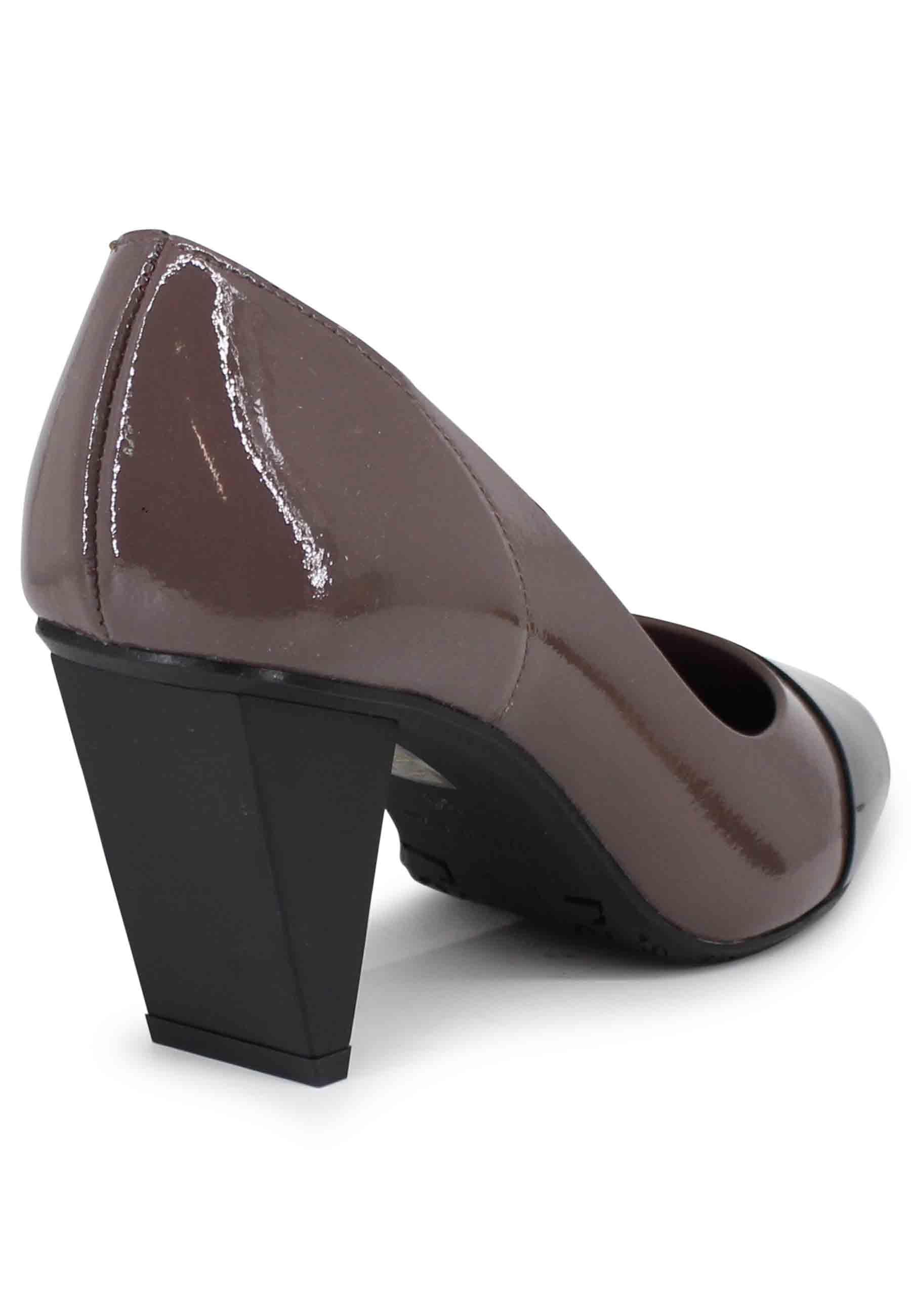 Decollete donna a in vernice grigia 7372 022 Ras 