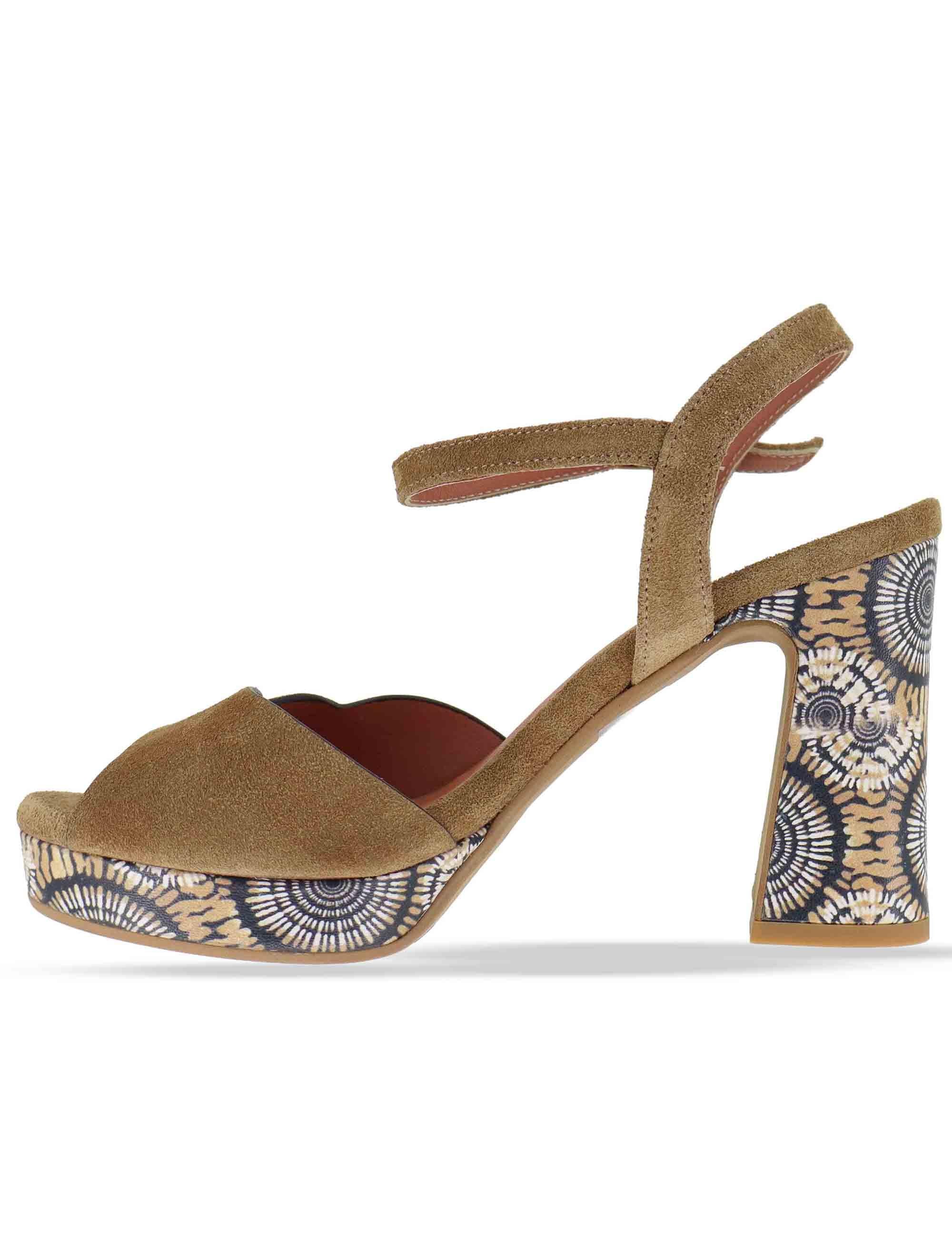Sandali donna in camoscio taupe tacco alto e plateau con cinturino 6261K 032 Les Venues 