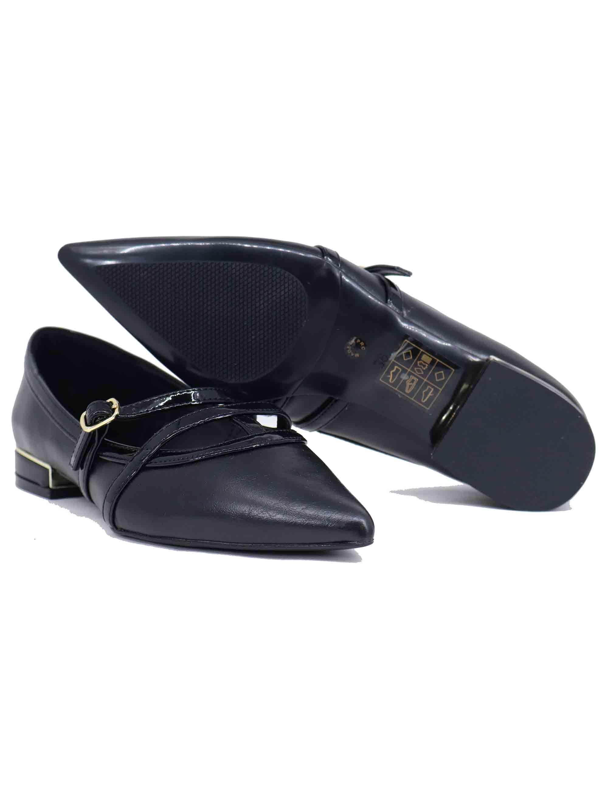 Ballerine donna in eco pelle nera con punta a punta T170008117F7 001 Exe 