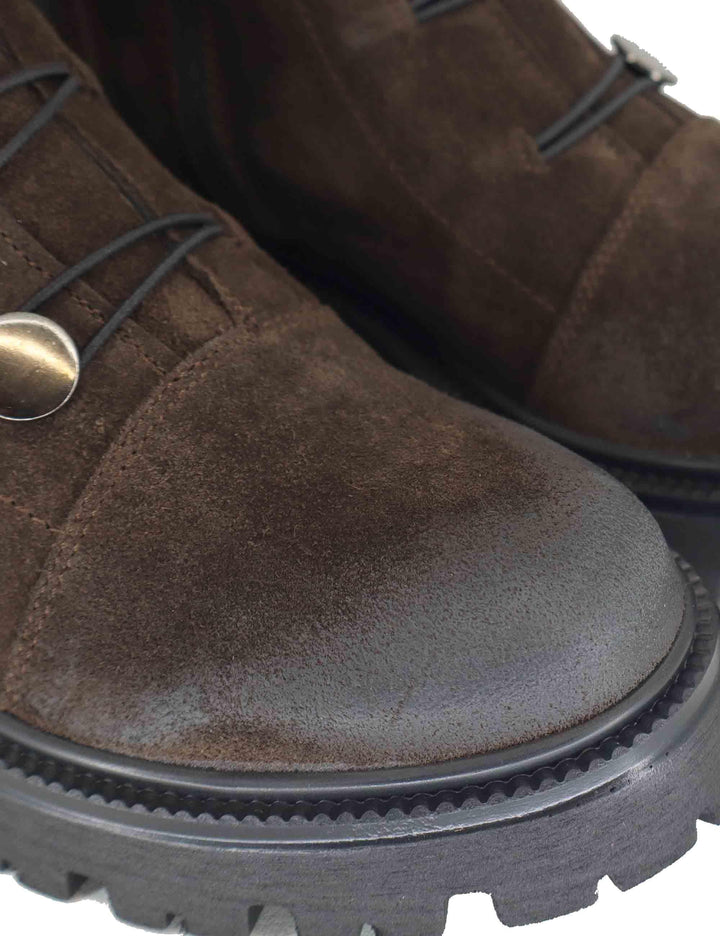 Stivaletti anfibi donna in camoscio marrone con borchie e suola carrarmato GAIA 9 014 Tattoo 