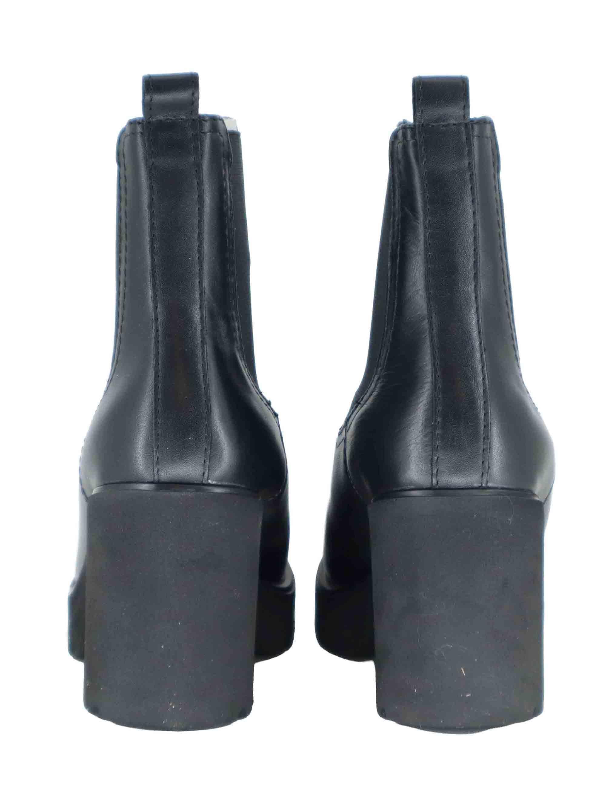 Stivaletti donna in pelle nera con suola alta in gomma KLINO STT BLACK Unisa 