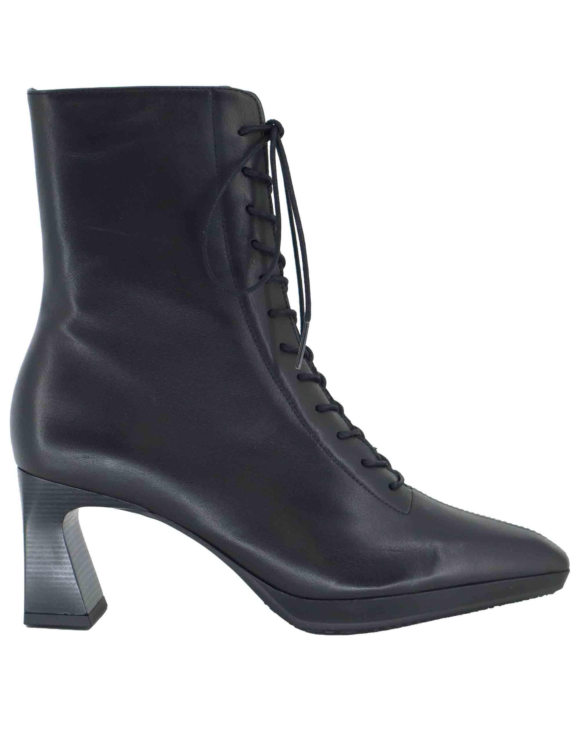 Stivaletti stringati donna in pelle nera con tacco alto HI254379 C001 Hispanitas 