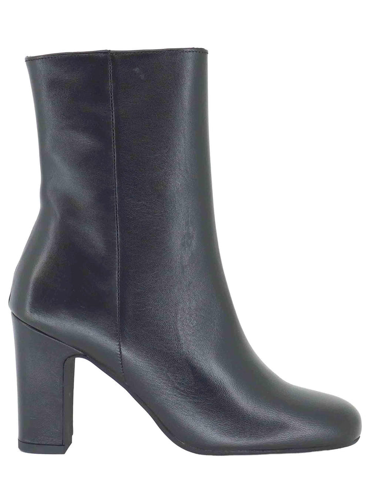 Stivaletti donna in pelle nera tacco alto 3351 001 Les Venues 