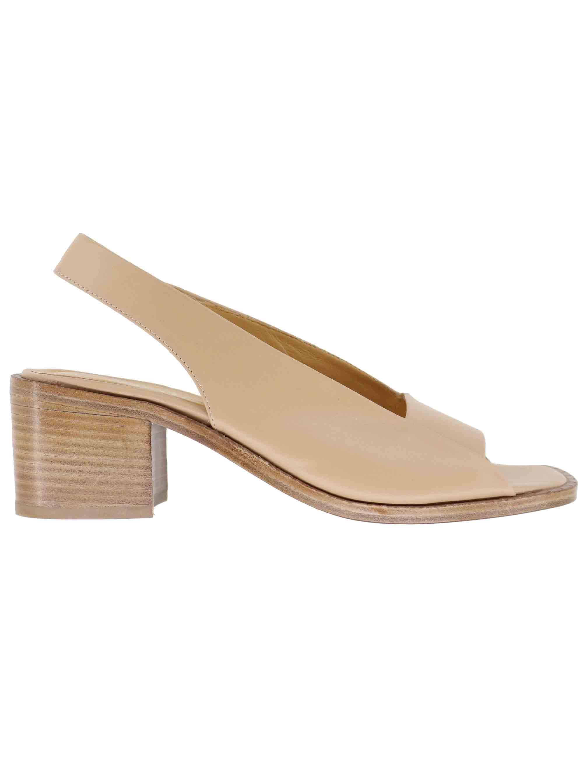 Sandali slingback donna in pelle beige con tacco medio SP2043 036 Spatarella 