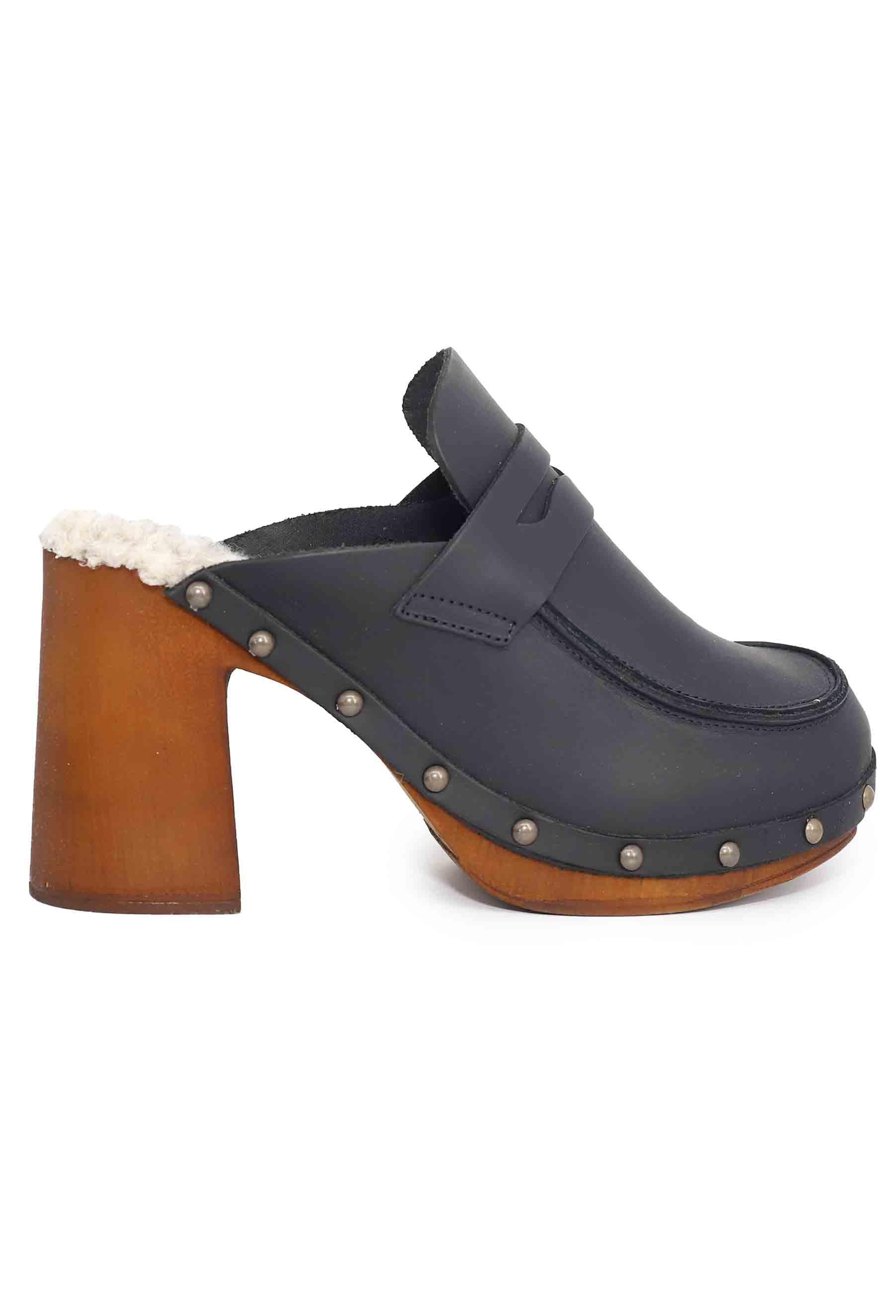 Zoccoli donna in pelle nera con sottopiede in eco fur e tacco alto 8852 001 Glove 