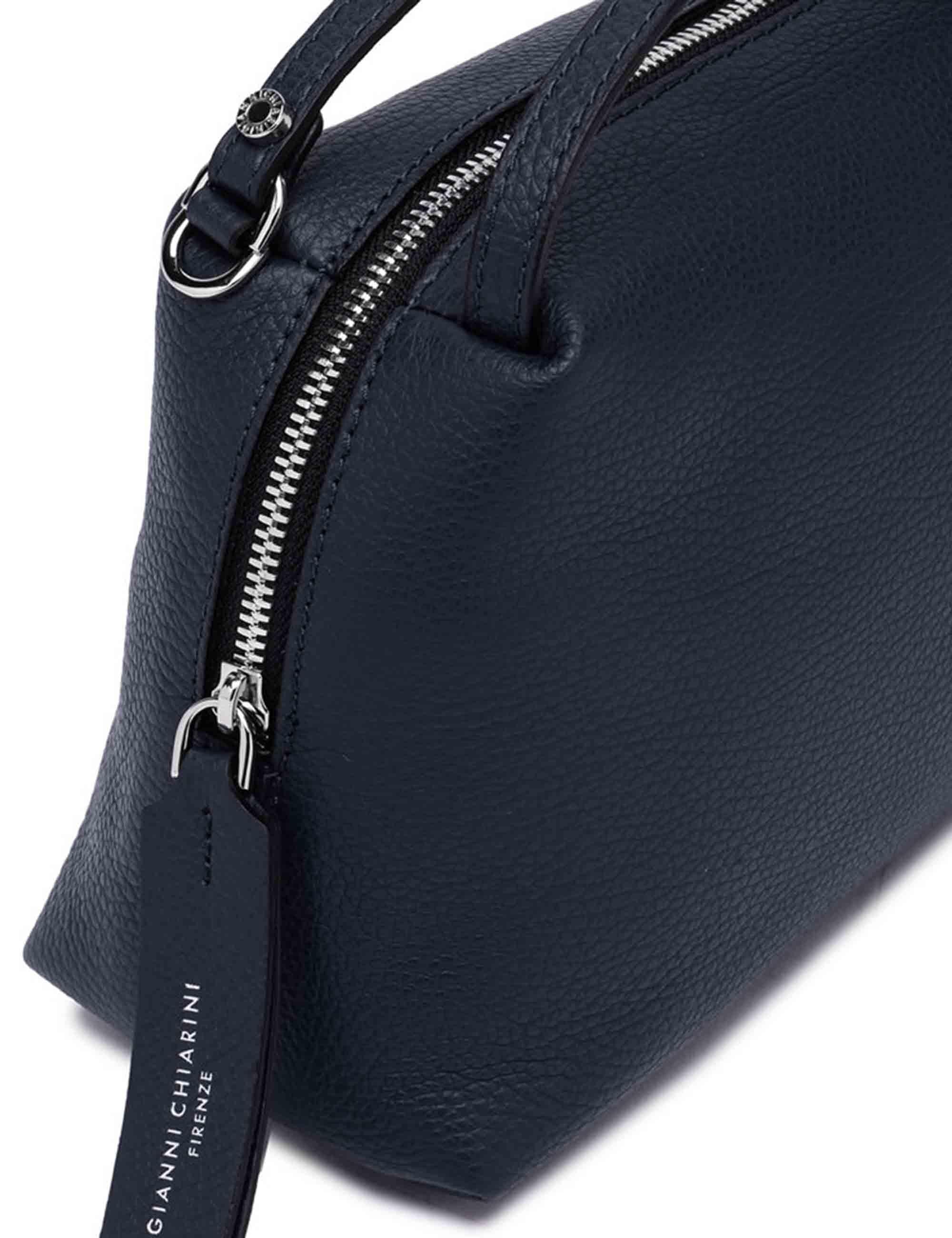 Borse donna Alifa in pelle martellata navy BS8148 0208 COMMGRN Gianni Chiarini 