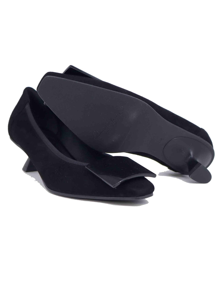 Decollete donna in camoscio nero con fibbia in tinta CUCU 001 Daniele Ancarani 