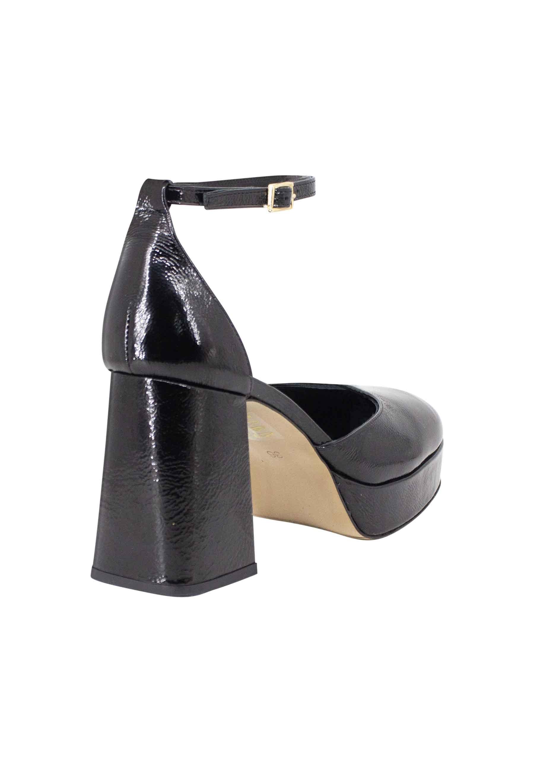 Decollete donna in vernice nera con tacco alto e plateau BF2001X 001 Bruno Premi 