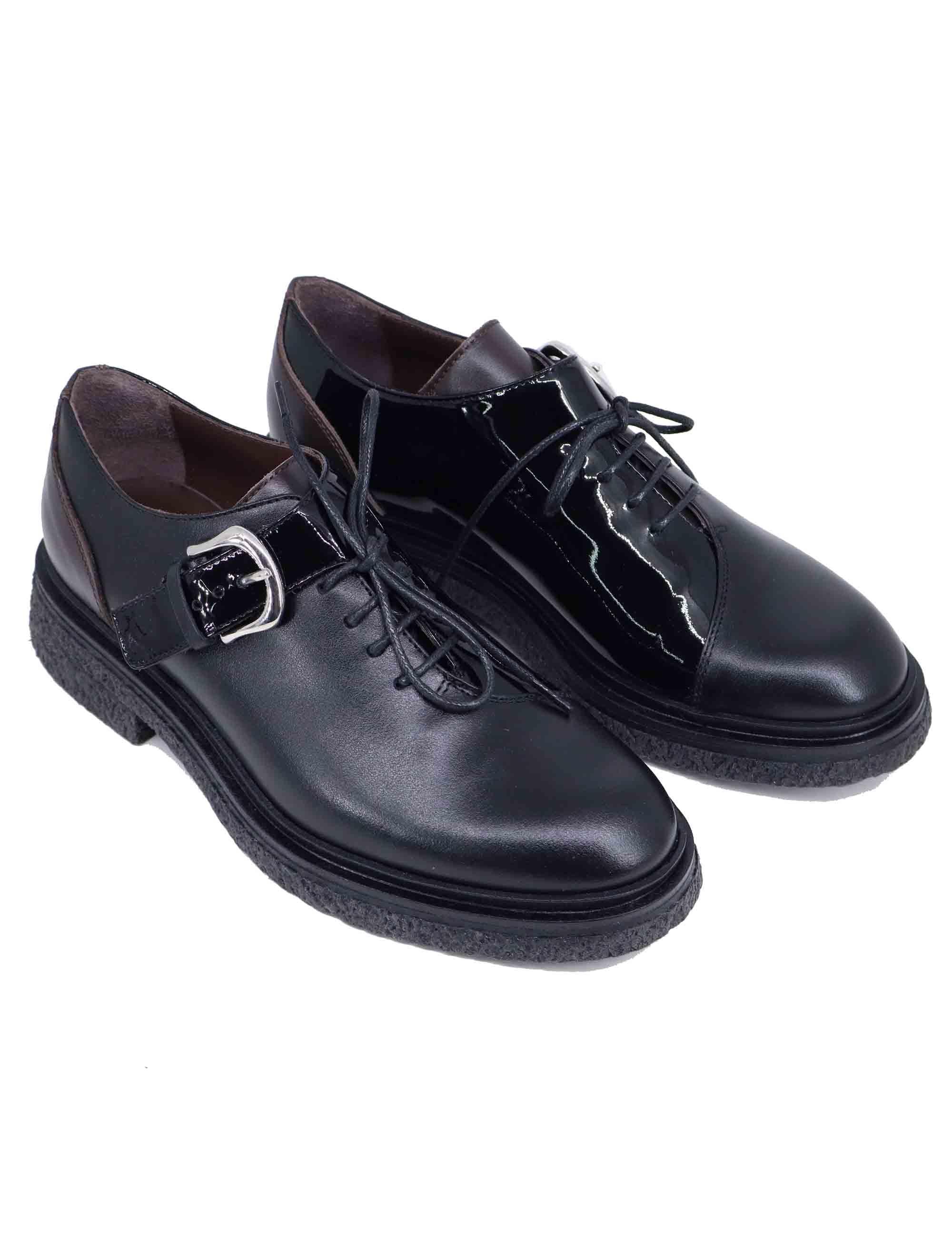 Stringate donna in pelle nera con fibbia argento A200-1 001 Le Bohemien 