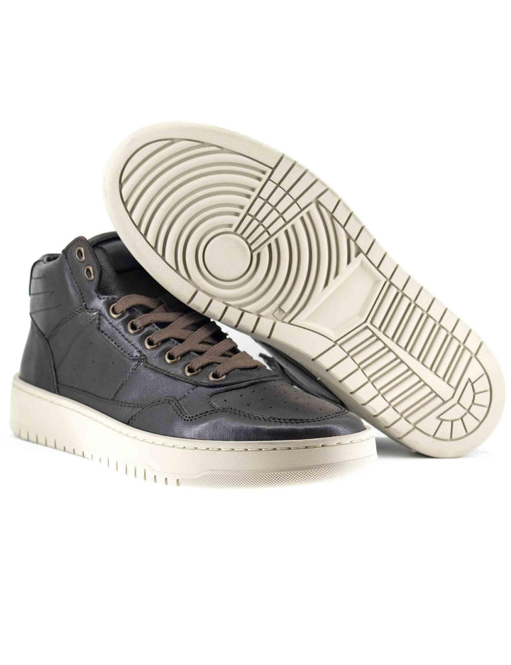 Sneakers uomo in pelle marrone con suola in gomma ultraleggera SPOR5570 014 Spatarella 