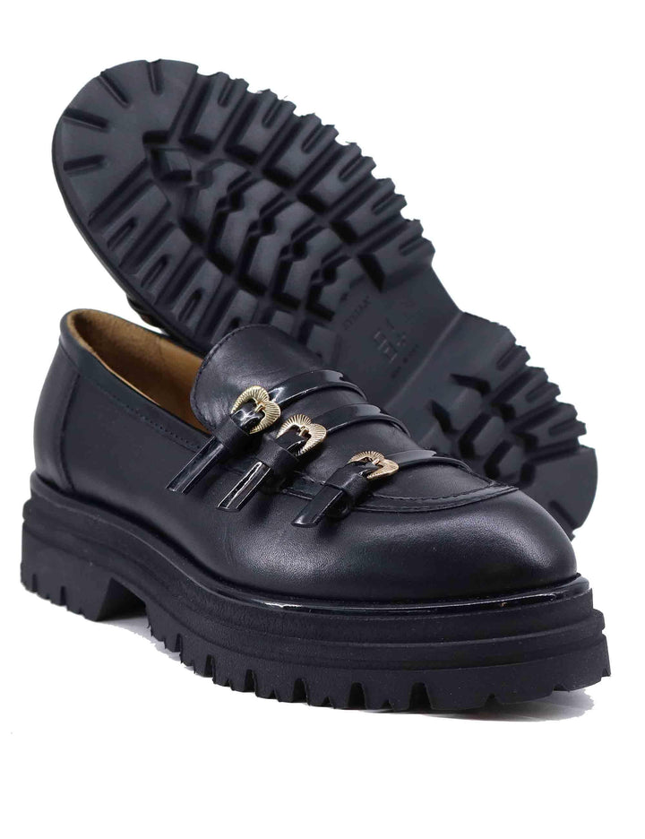 Mocassini donna in pelle nera con suola carrarmato MIA 1 001 Gio + 