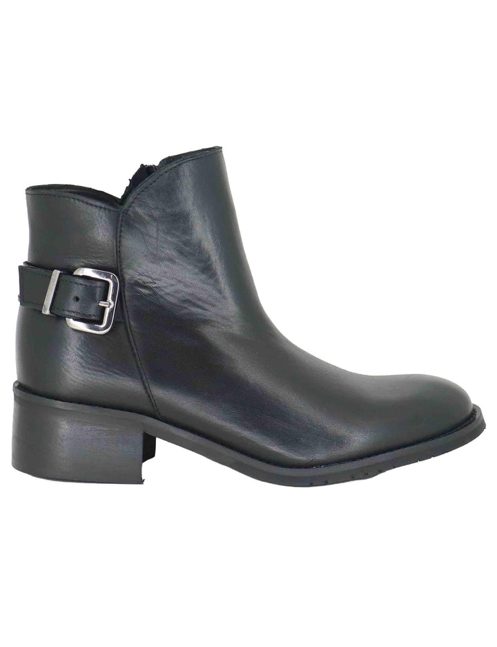 Stivaletti donna in pelle nera con fibbia laterale e tacco medio SPST1003 001 Spatarella 