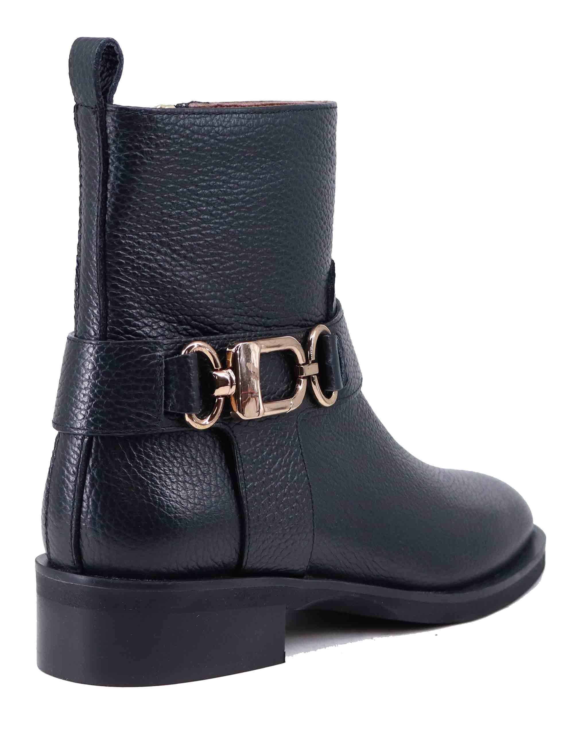 Stivaletti donna in pelle nera con tacco basso SP2231 001 Spatarella 