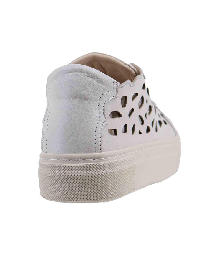 Sneakers donna in pelle laserata bianca SP5714 001 Spatarella 