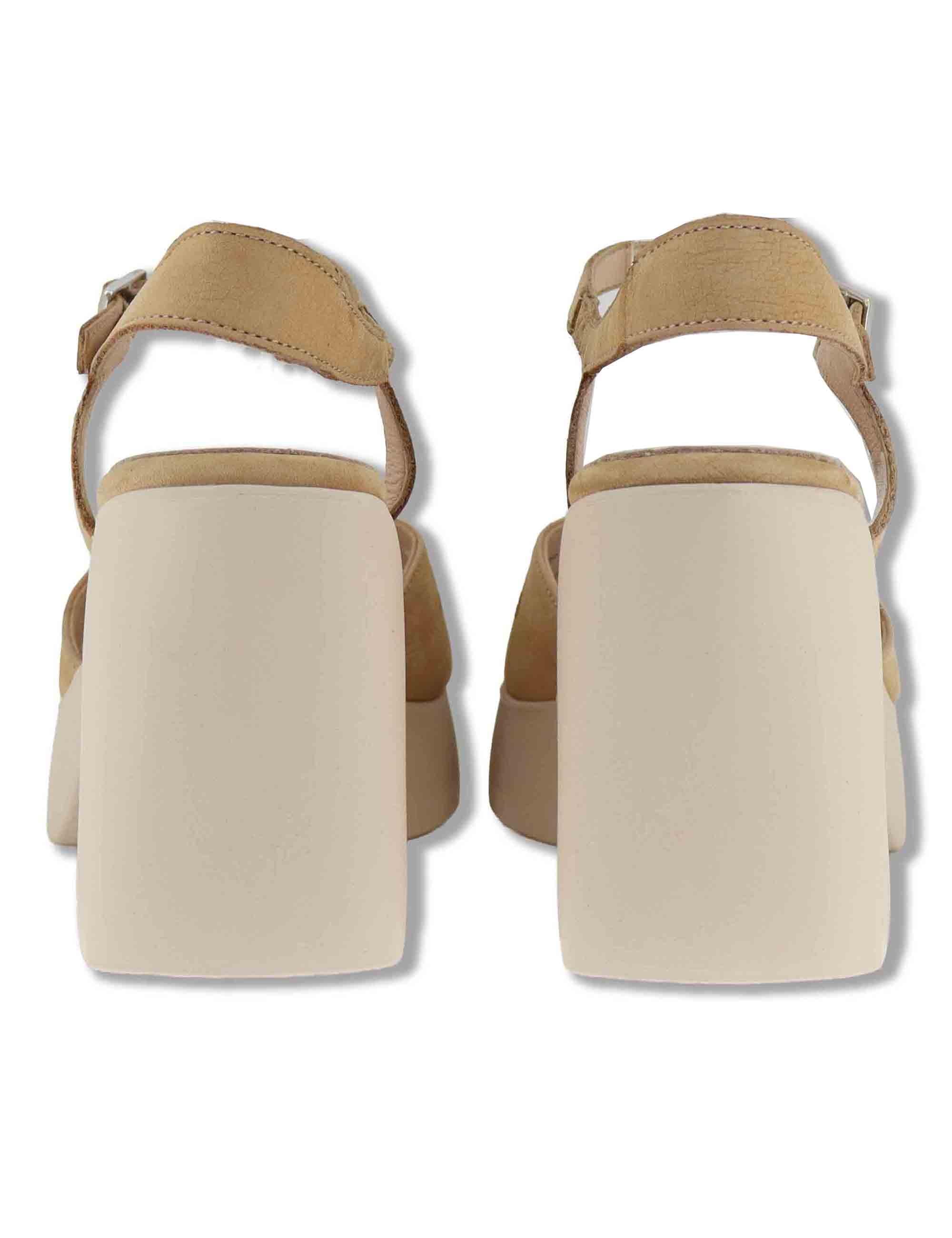 Sandali donna in pelle beige con cinturino alla caviglia e zeppa alta in gomma H-4991 011 Wonders 