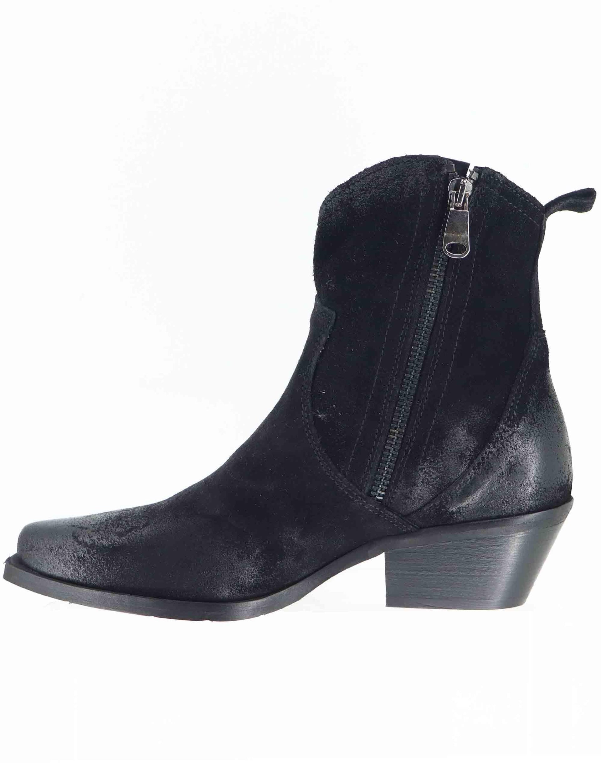 Stivaletti texani donna realizzati in crosta vintage nera e tacco messicano SPDX380 001 Spatarella 