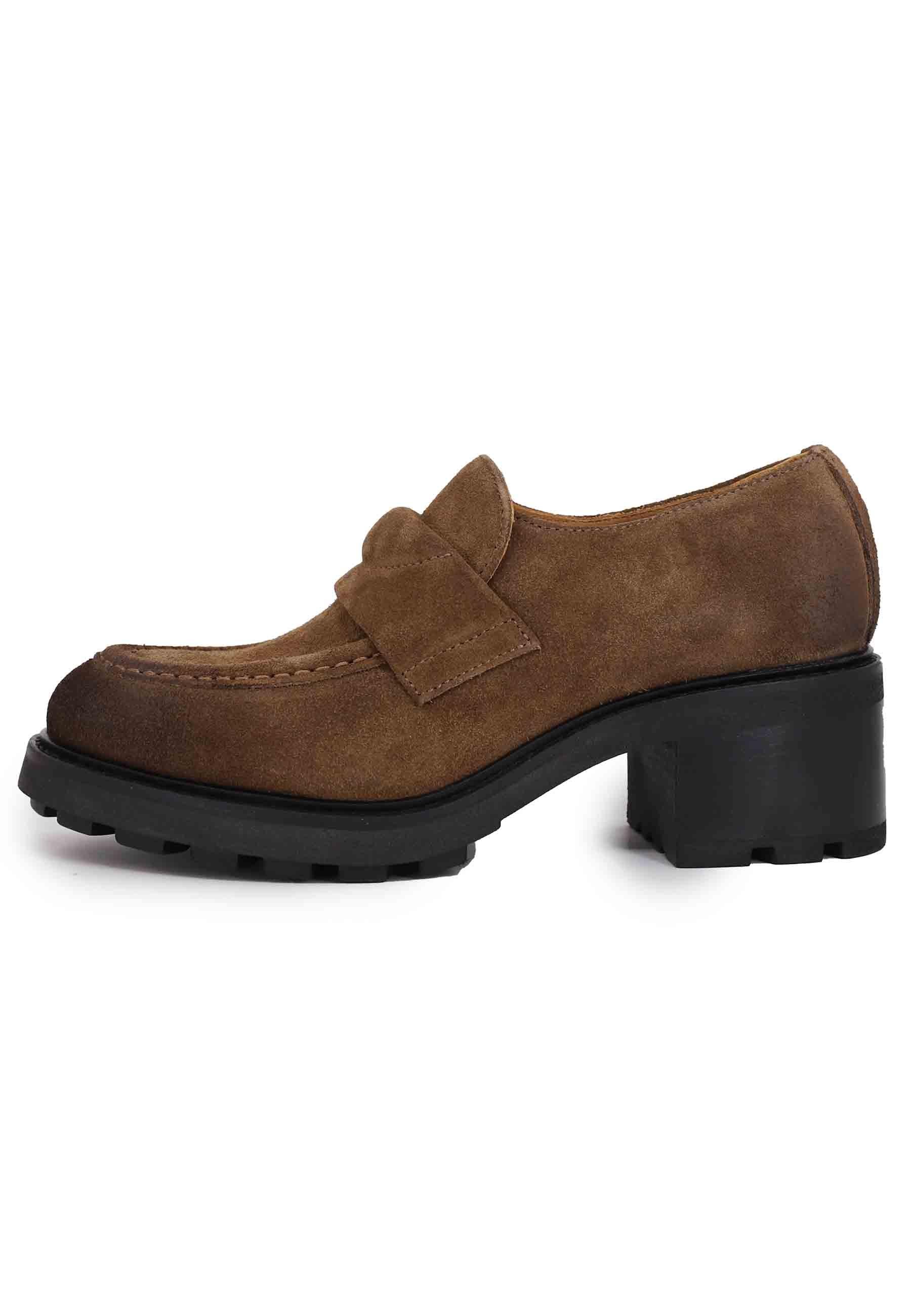 Mocassini donna in camoscio marrone con suola carrarmato AFRA 12A Gio + 