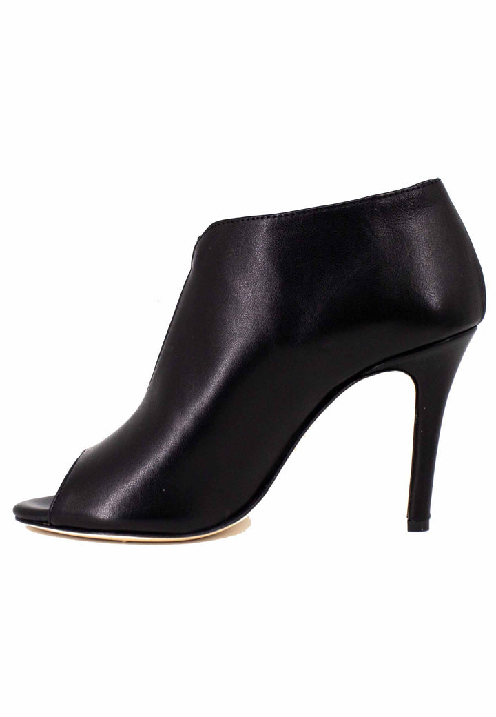 Sandali donna in pelle nera con cinturino e tacco alto SP8000 001 L'Arianna 