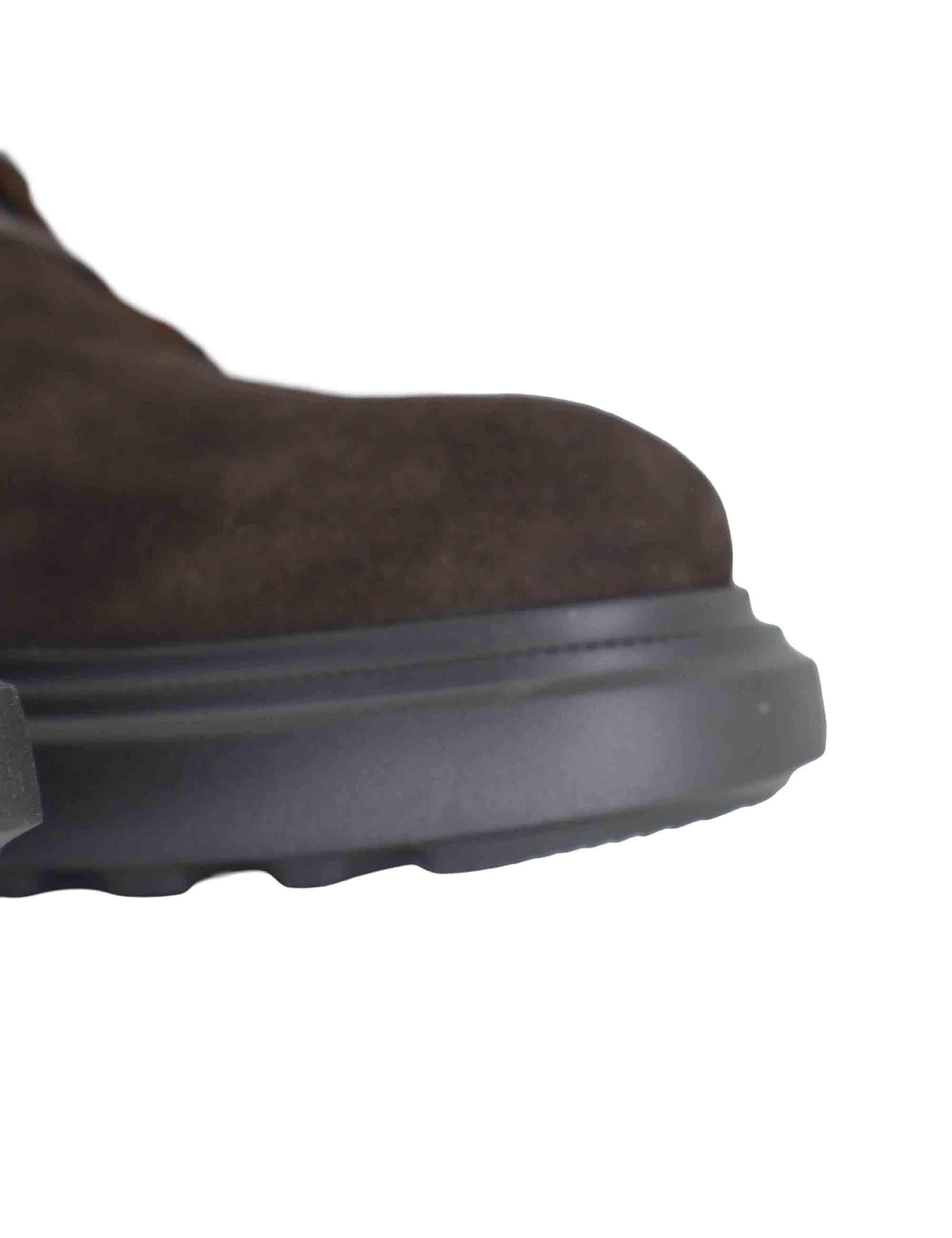 Stivaletti uomo in camoscio marrone con suola ultra light 14020 11171AM Ambitious 