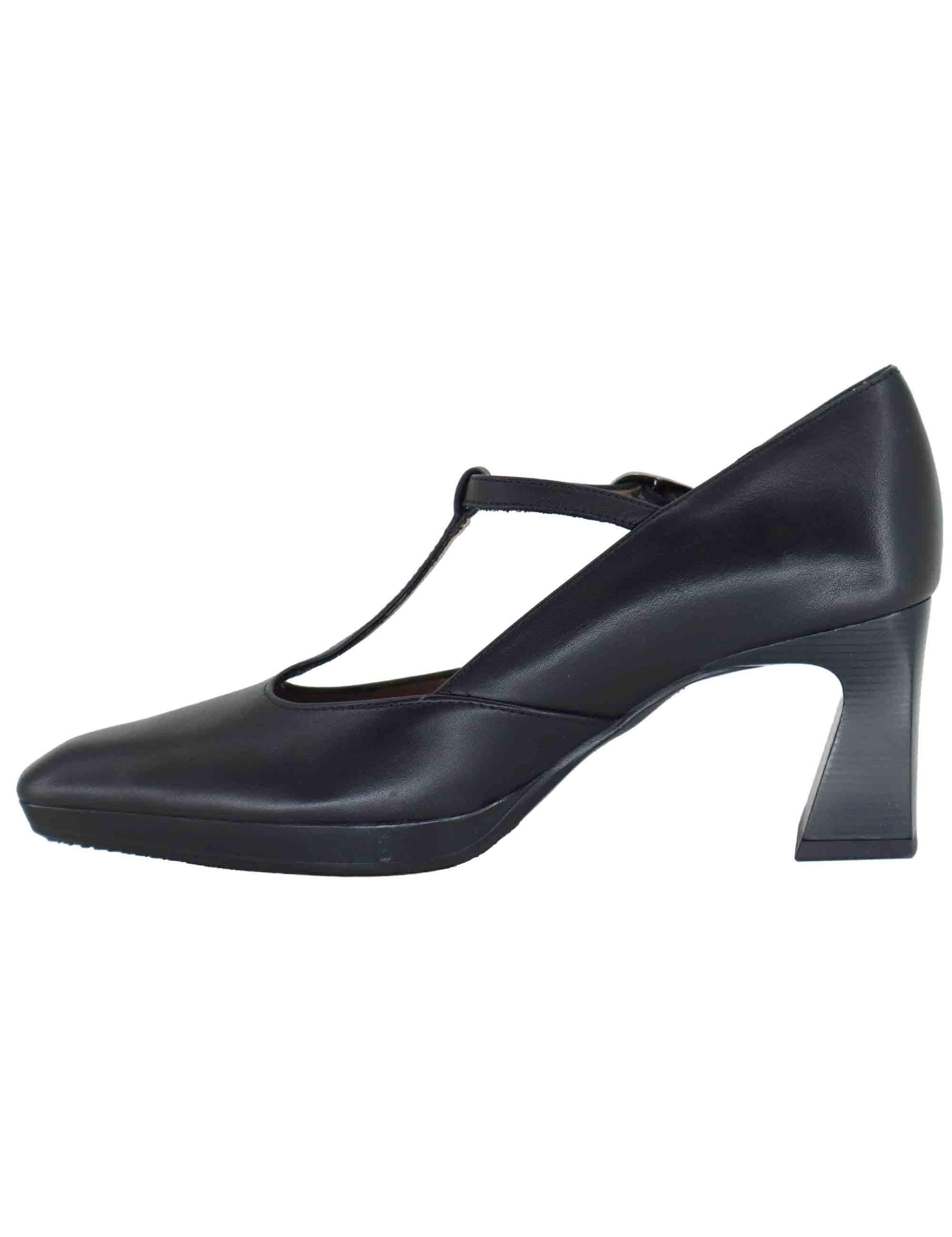 Decollete donna in pelle nera con cinturino regolabile HI254342 C004 Hispanitas 